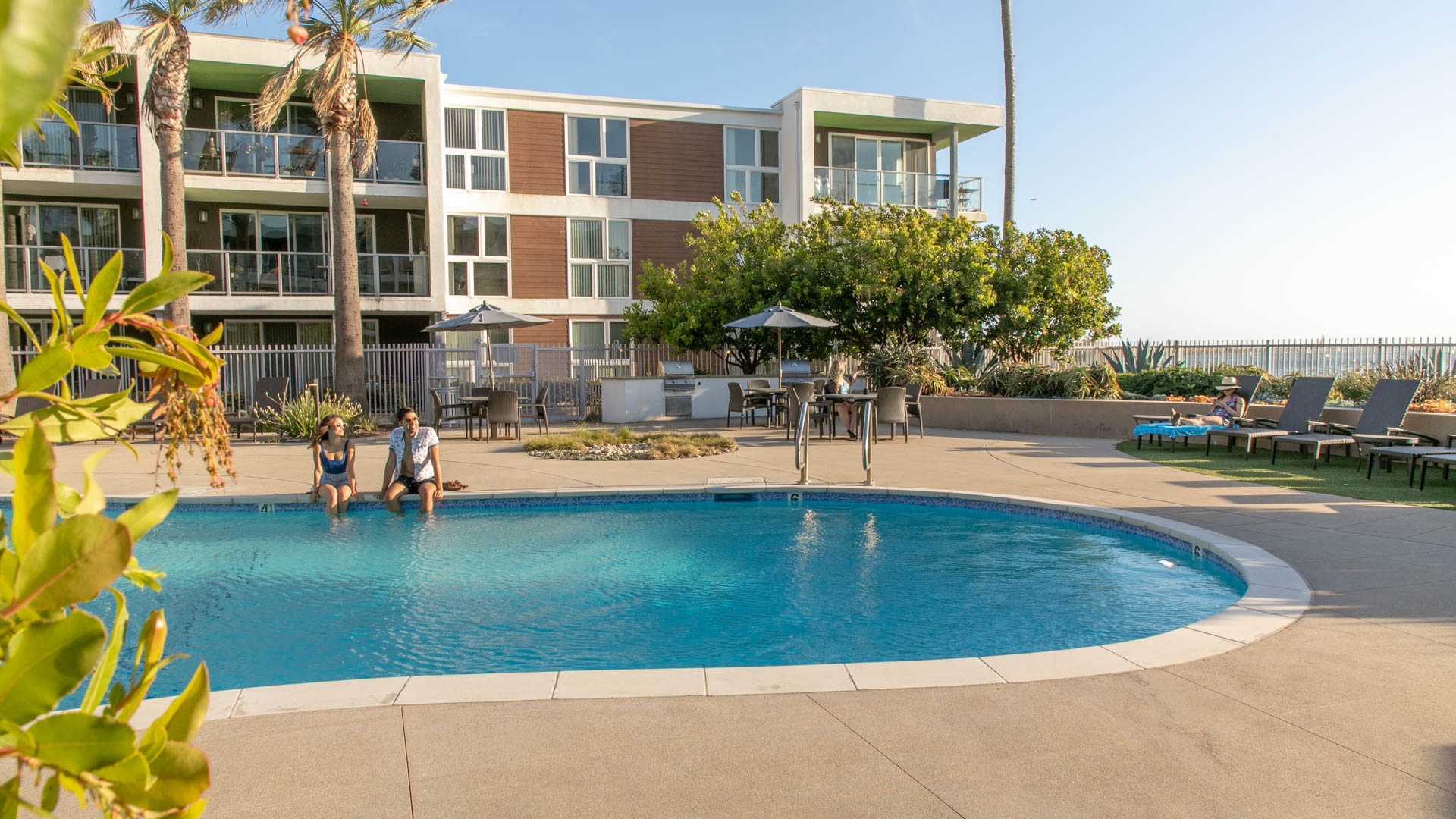 Pool at Breakwater at Marina del Rey Apartments (2 of 4)
