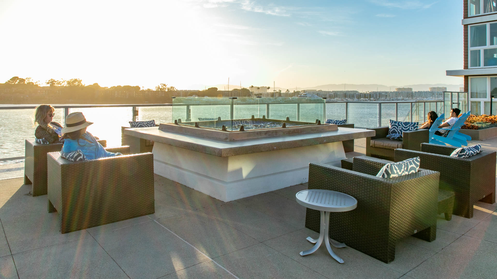 Roof deck at Breakwater at Marina del Rey Apartments (1 of 5)