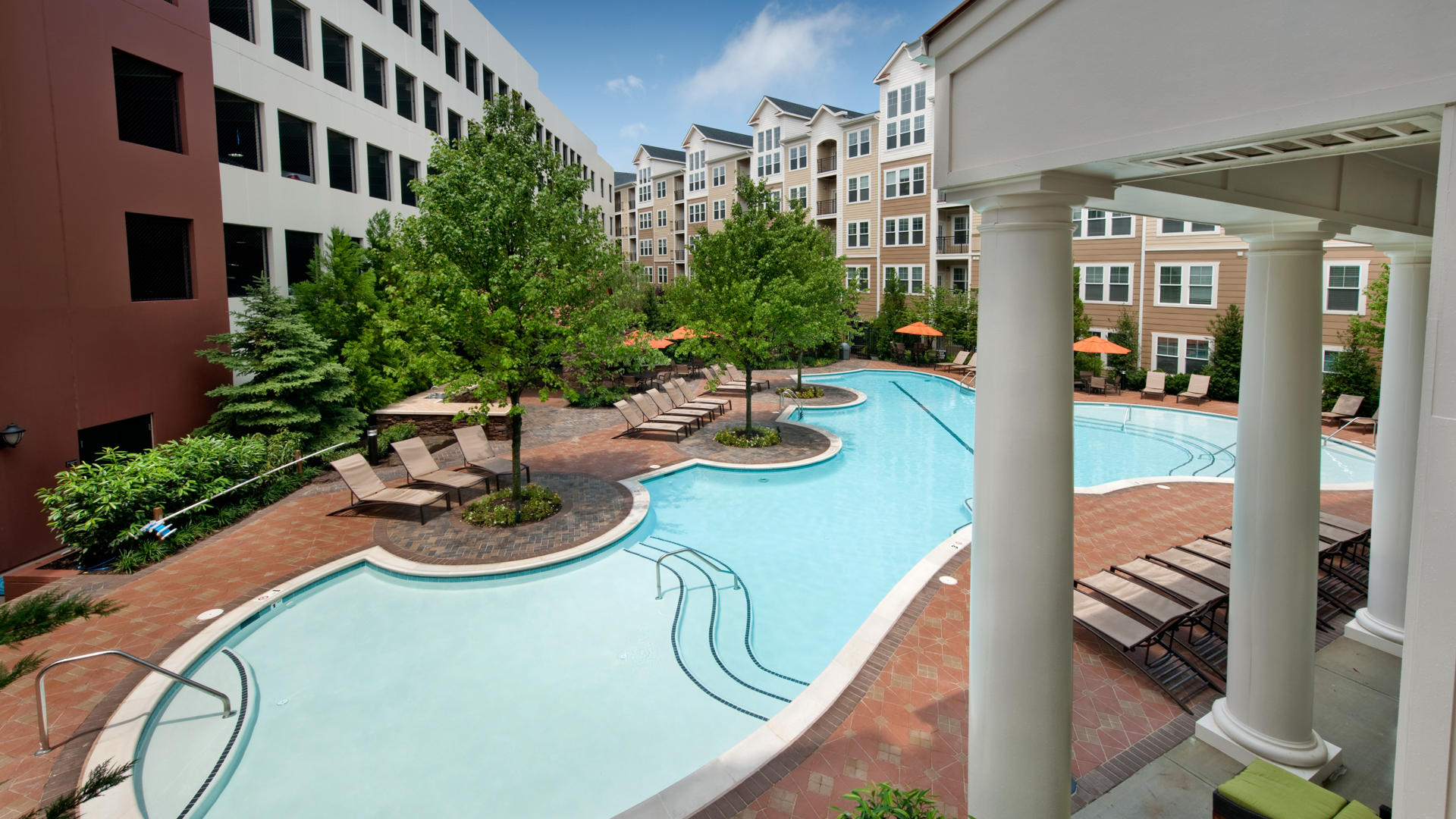 Pool at Westchester Rockville Station Apartments (6 of 7)