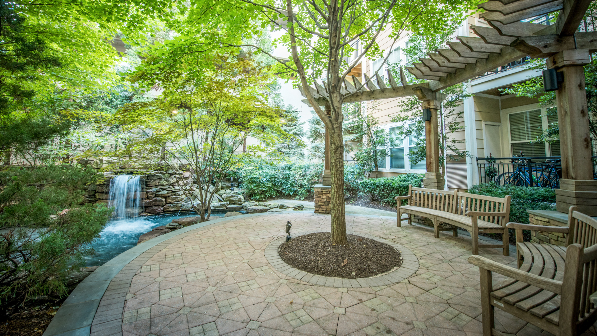 Courtyard at Westchester Rockville Station Apartments (2 of 2)