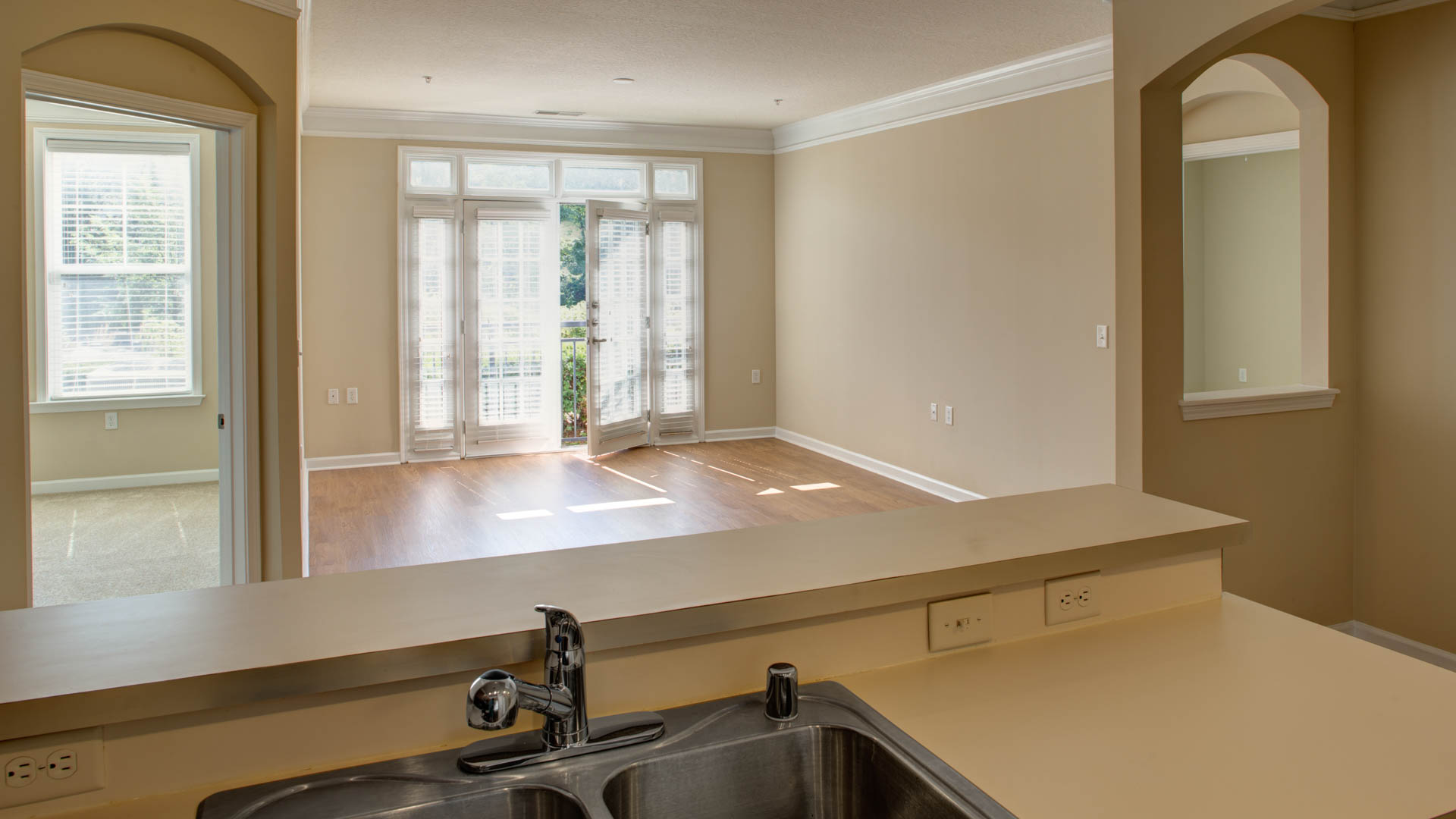 Westchester Rockville Station Apartments 12 of 12
