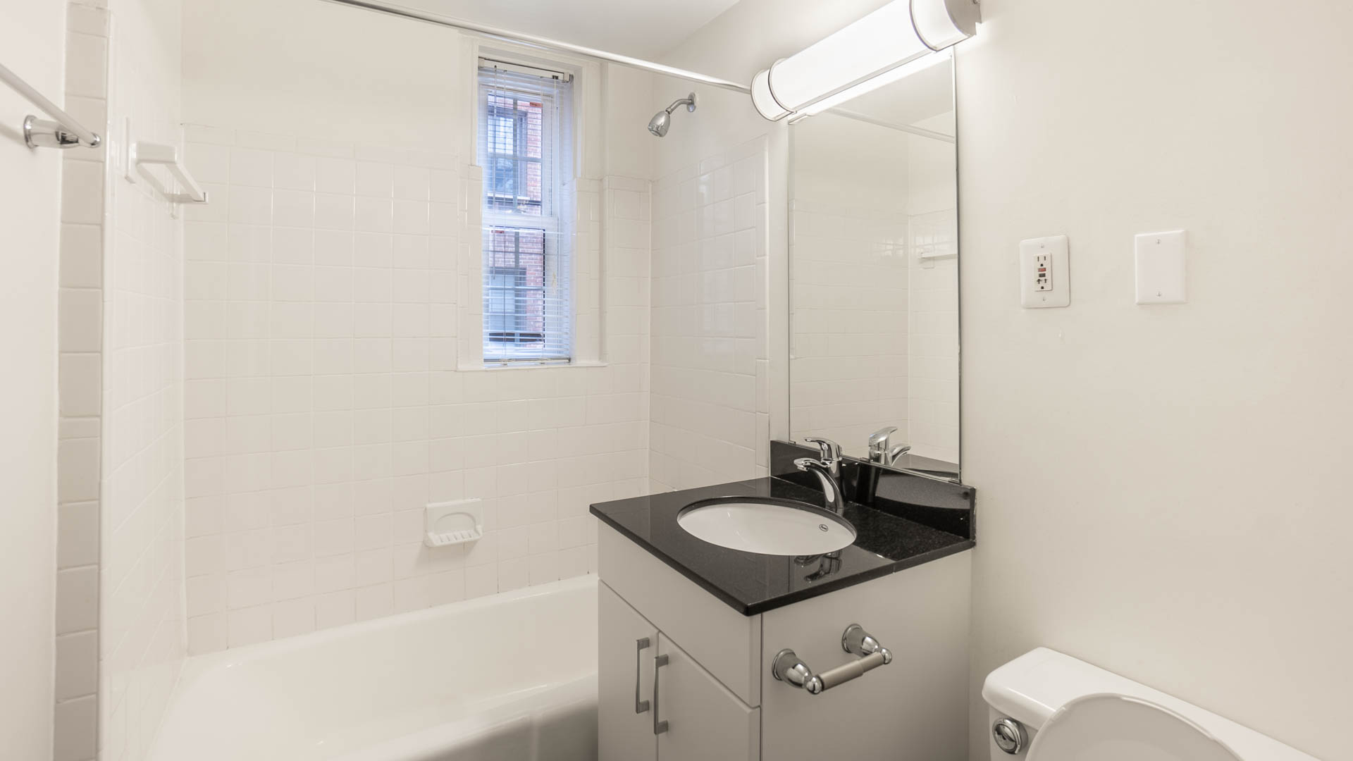 Connecticut Heights Apartments 6 of 10