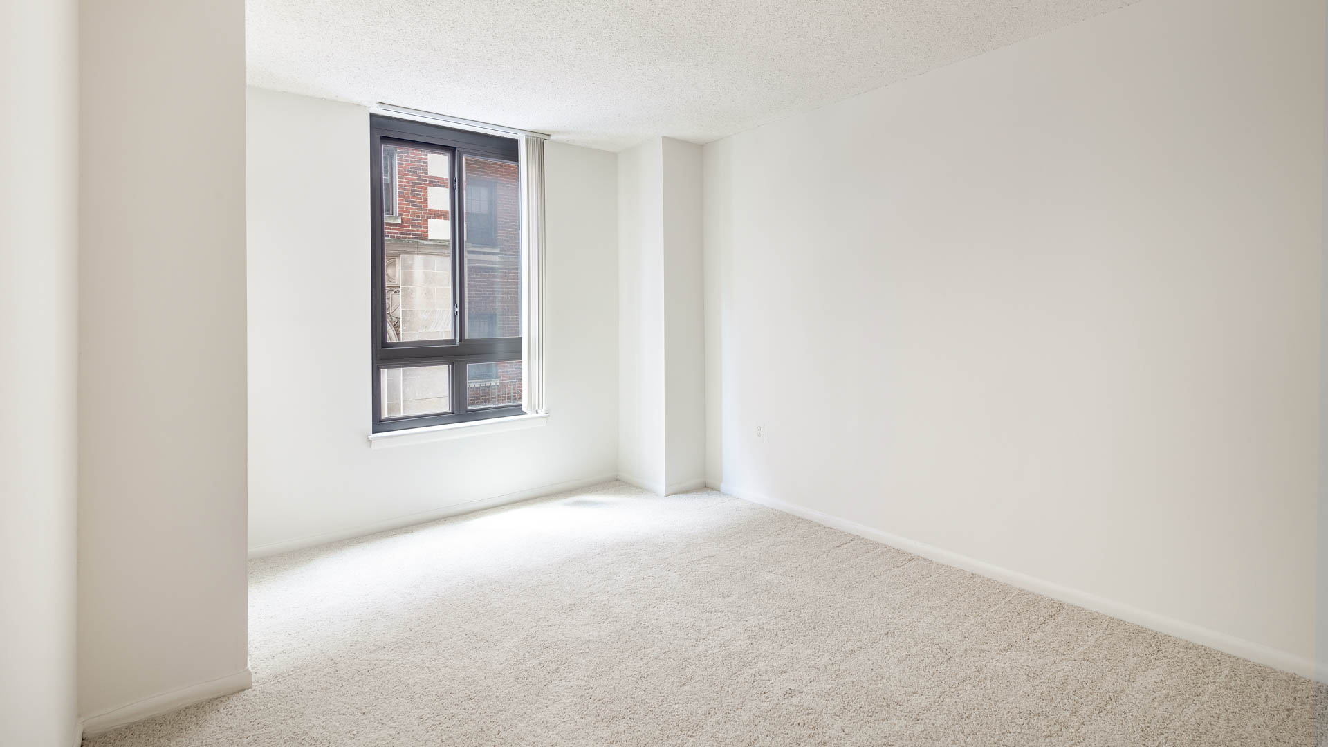 Connecticut Heights Apartments 3 of 11