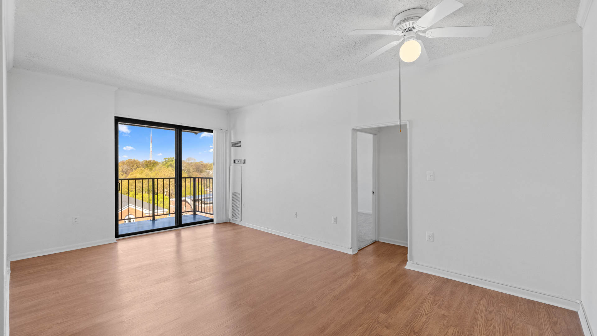 Connecticut Heights Apartments 10 of 12