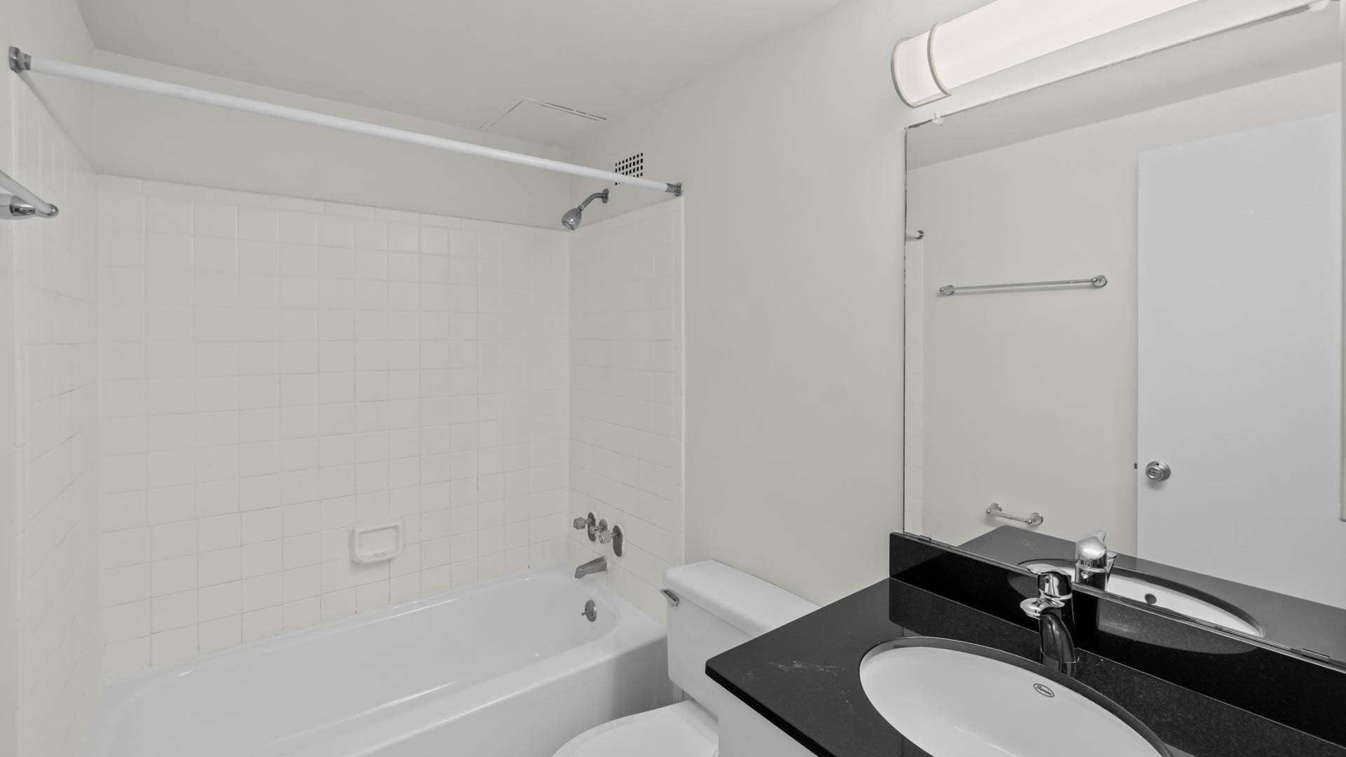 Connecticut Heights Apartments 2 of 8