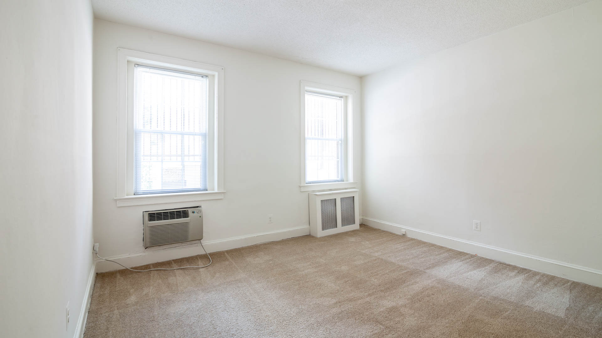 Connecticut Heights Apartments 3 of 12