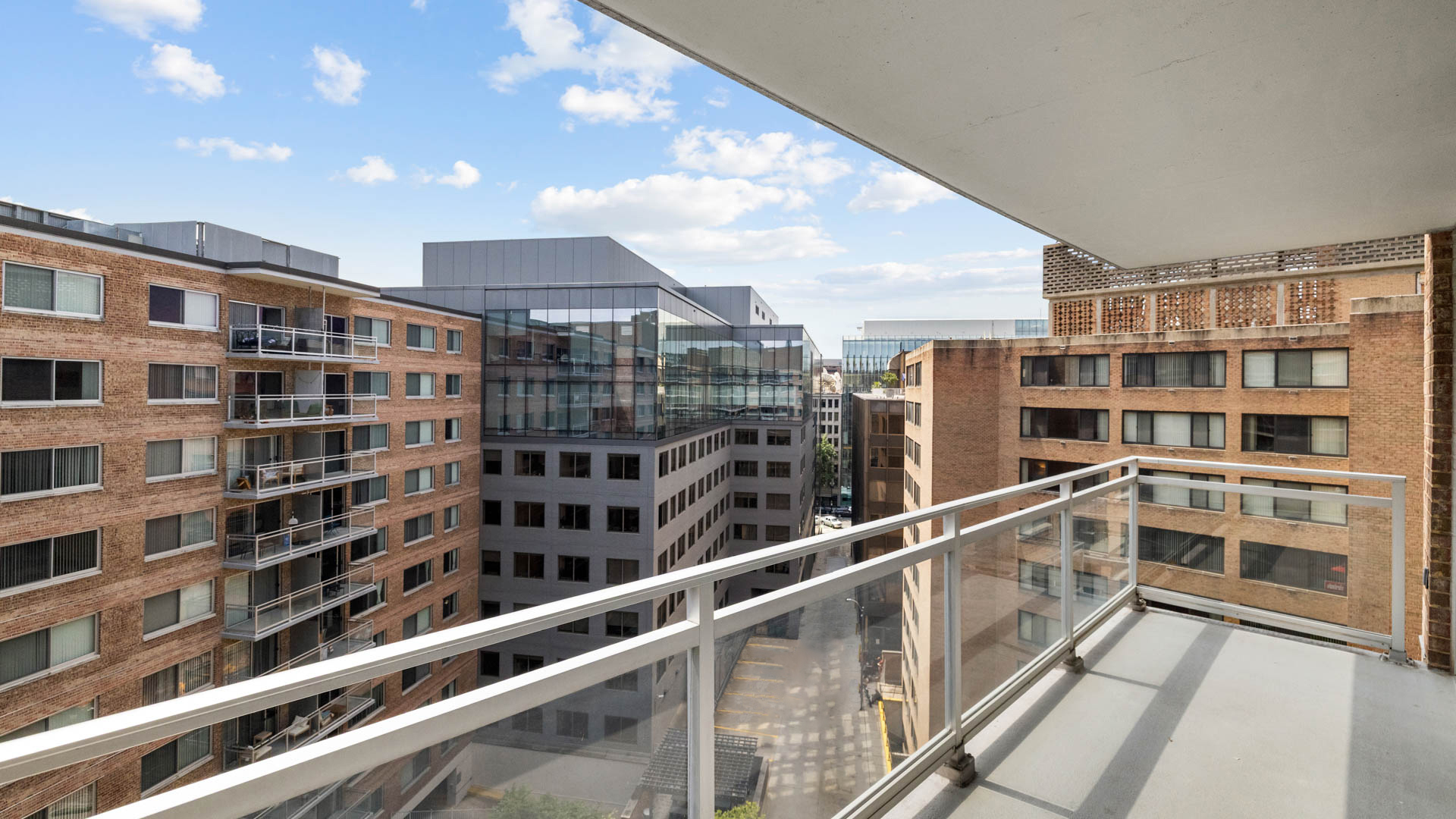 The Samuel at Dupont Circle Apartments 16 of 37