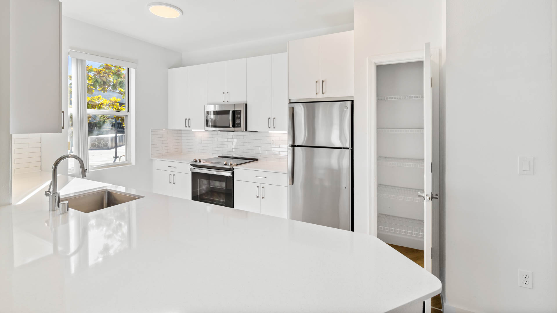 South City Station Apartments 7 of 12