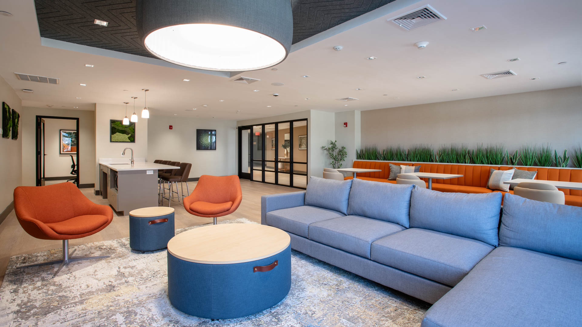Lounge at Watertown Square Apartments (2 of 3)