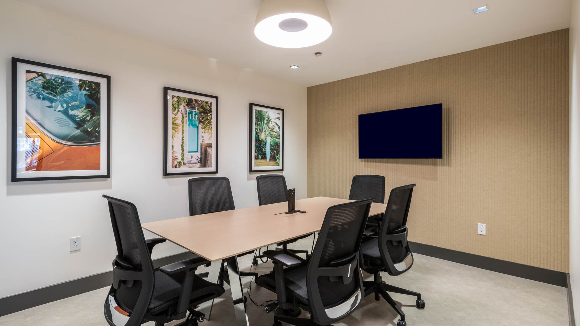 Work space at Watertown Square Apartments (1 of 3)