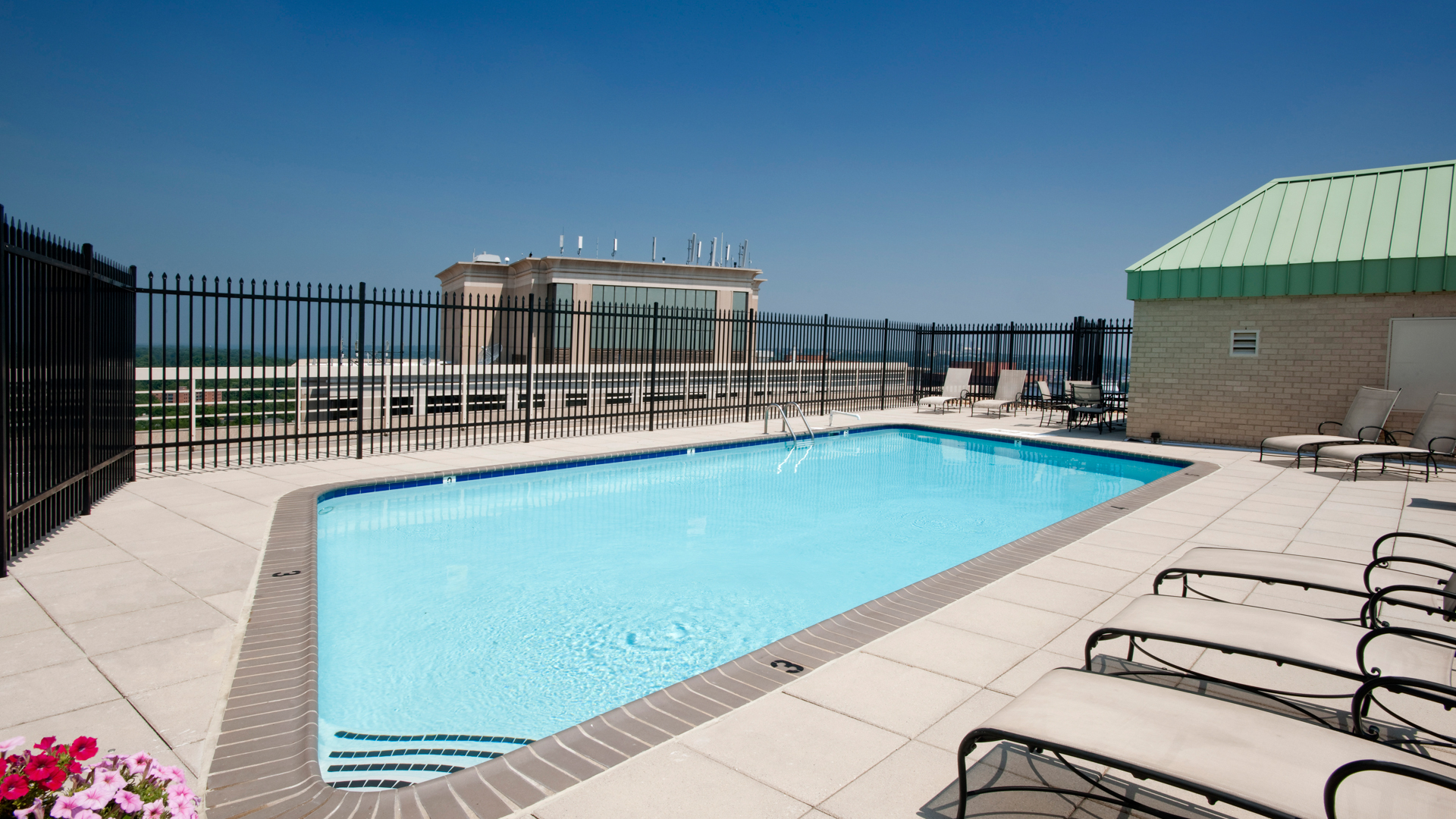 Pool at Courthouse Plaza Apartments
