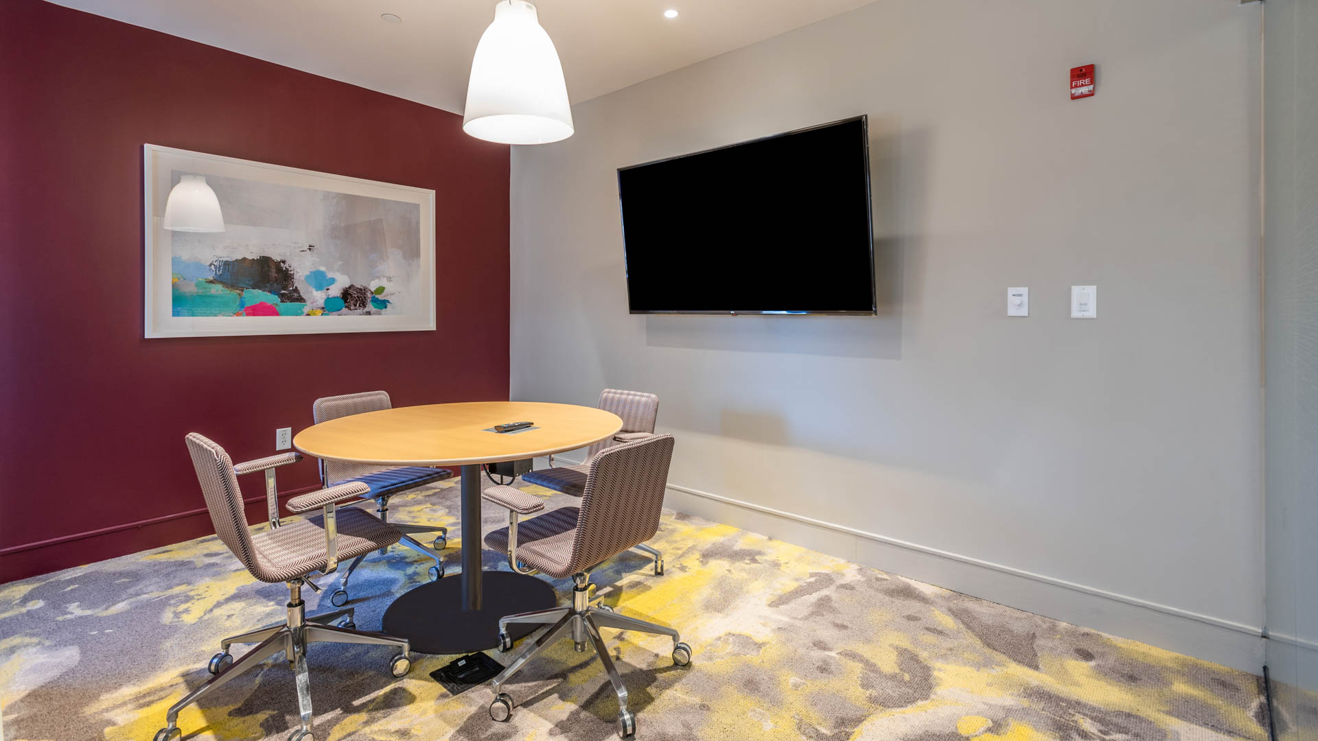 Work space at Cronin's Landing Apartments