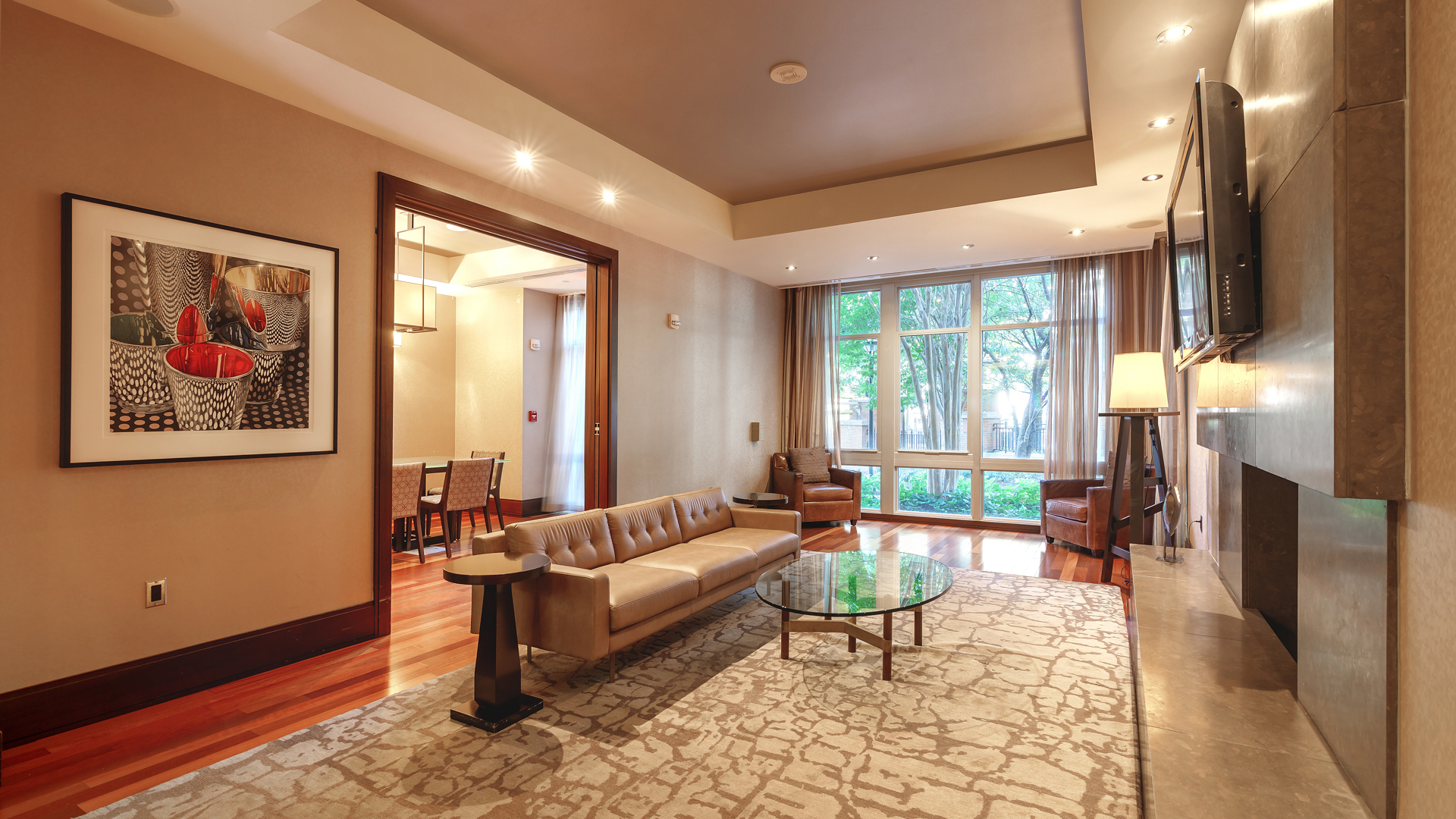 Lounge at Wisconsin Place Apartments (1 of 4)