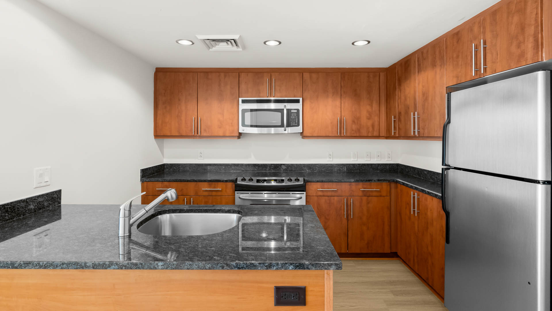 Wisconsin Place Apartments 7 of 12