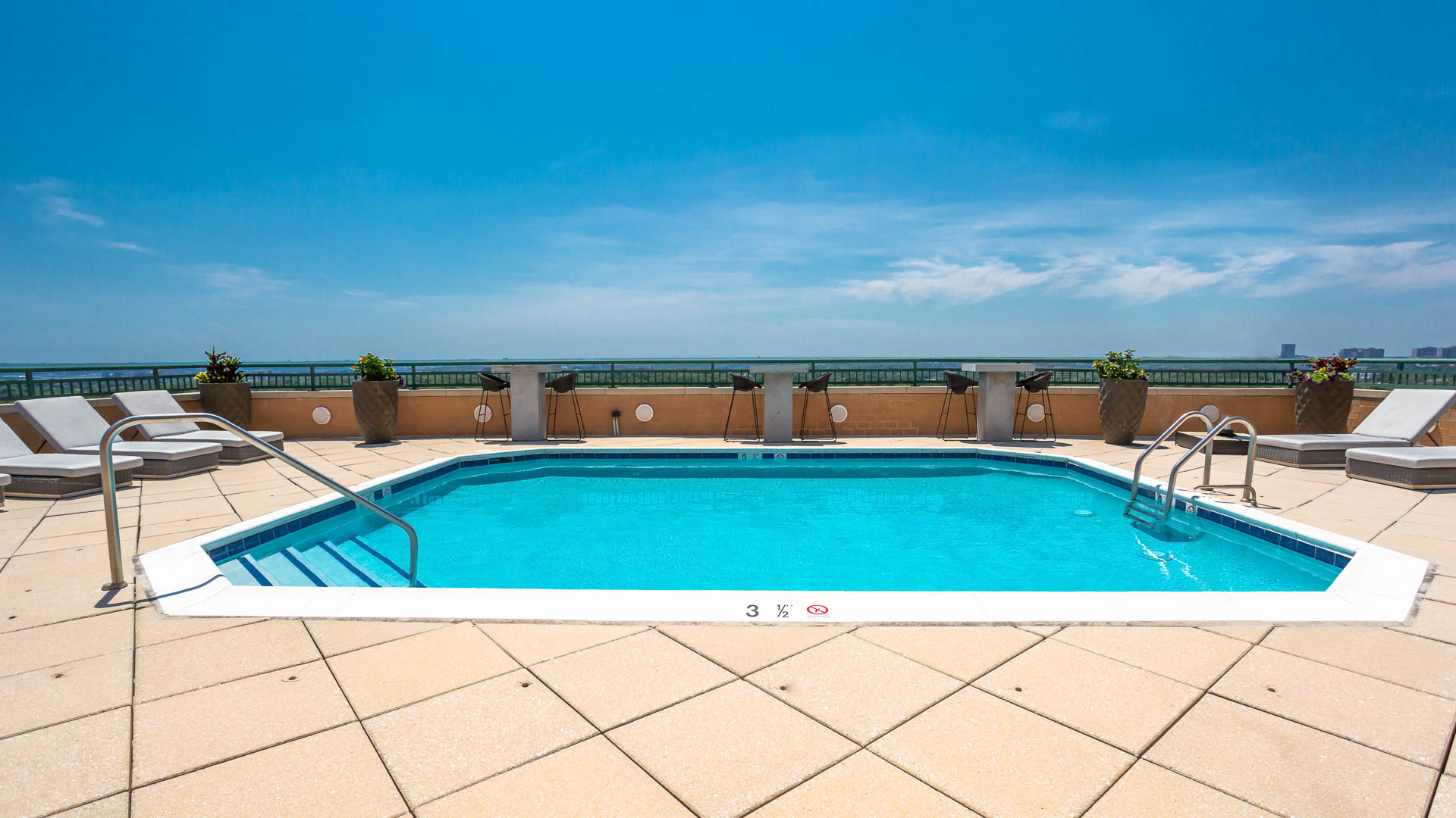 Pool at Virginia Square Apartments (1 of 2)