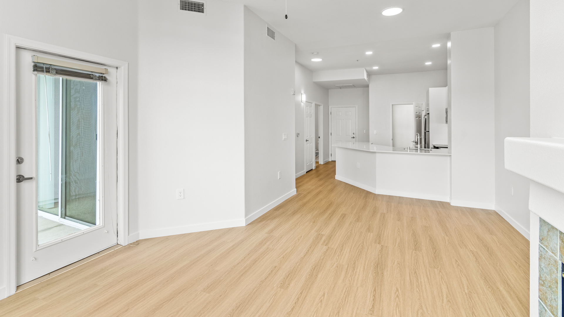 Archstone Fremont Center Apartments 12 of 12