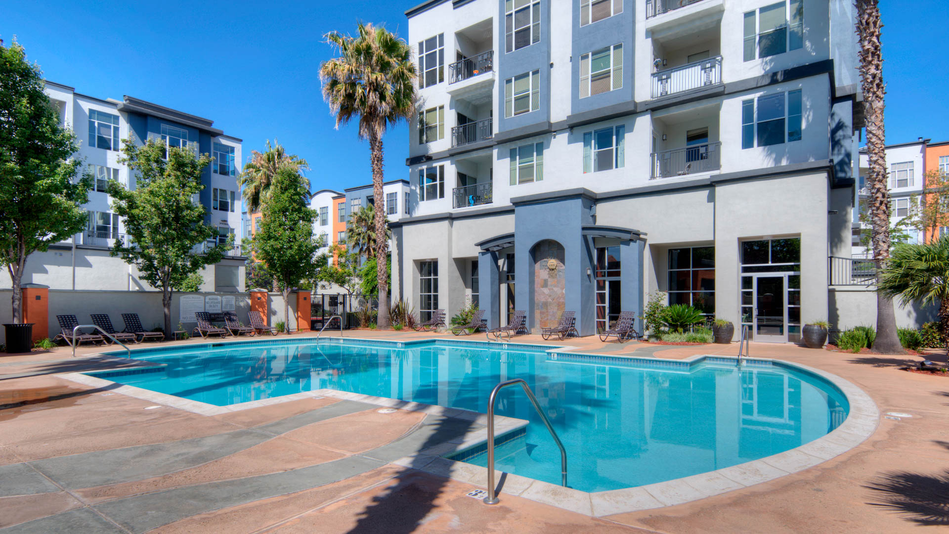 Pool at Archstone Fremont Center Apartments