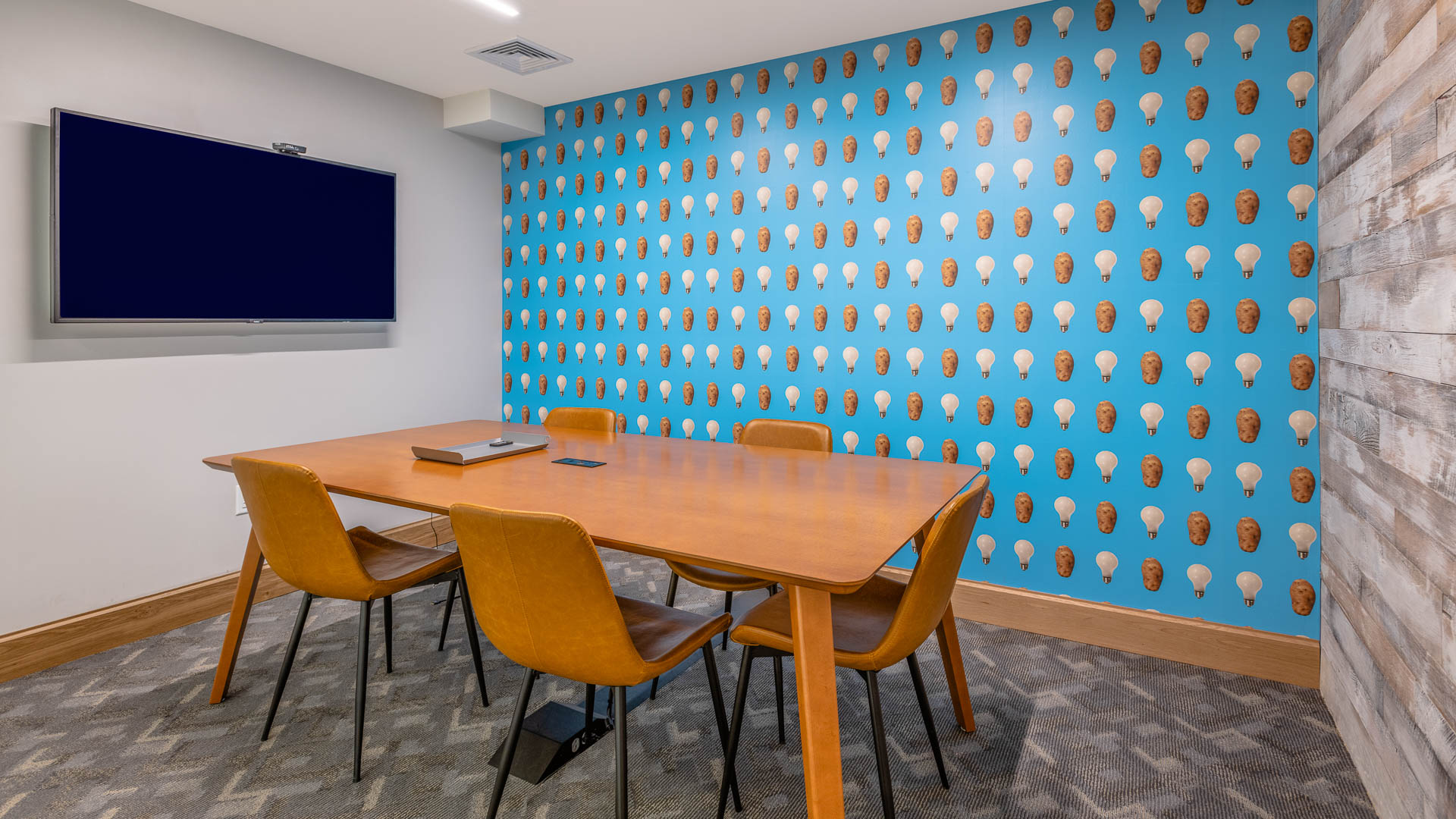 Work space at Lofts at Kendall Square Apartments (4 of 4)