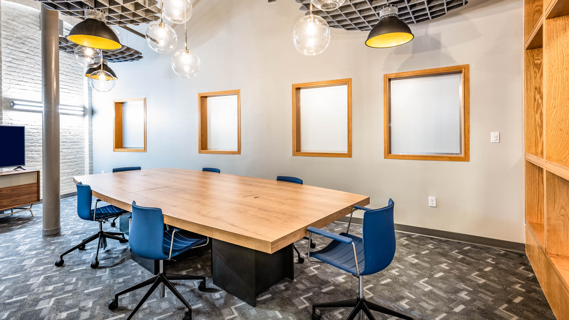 Work space at Lofts at Kendall Square Apartments (1 of 4)