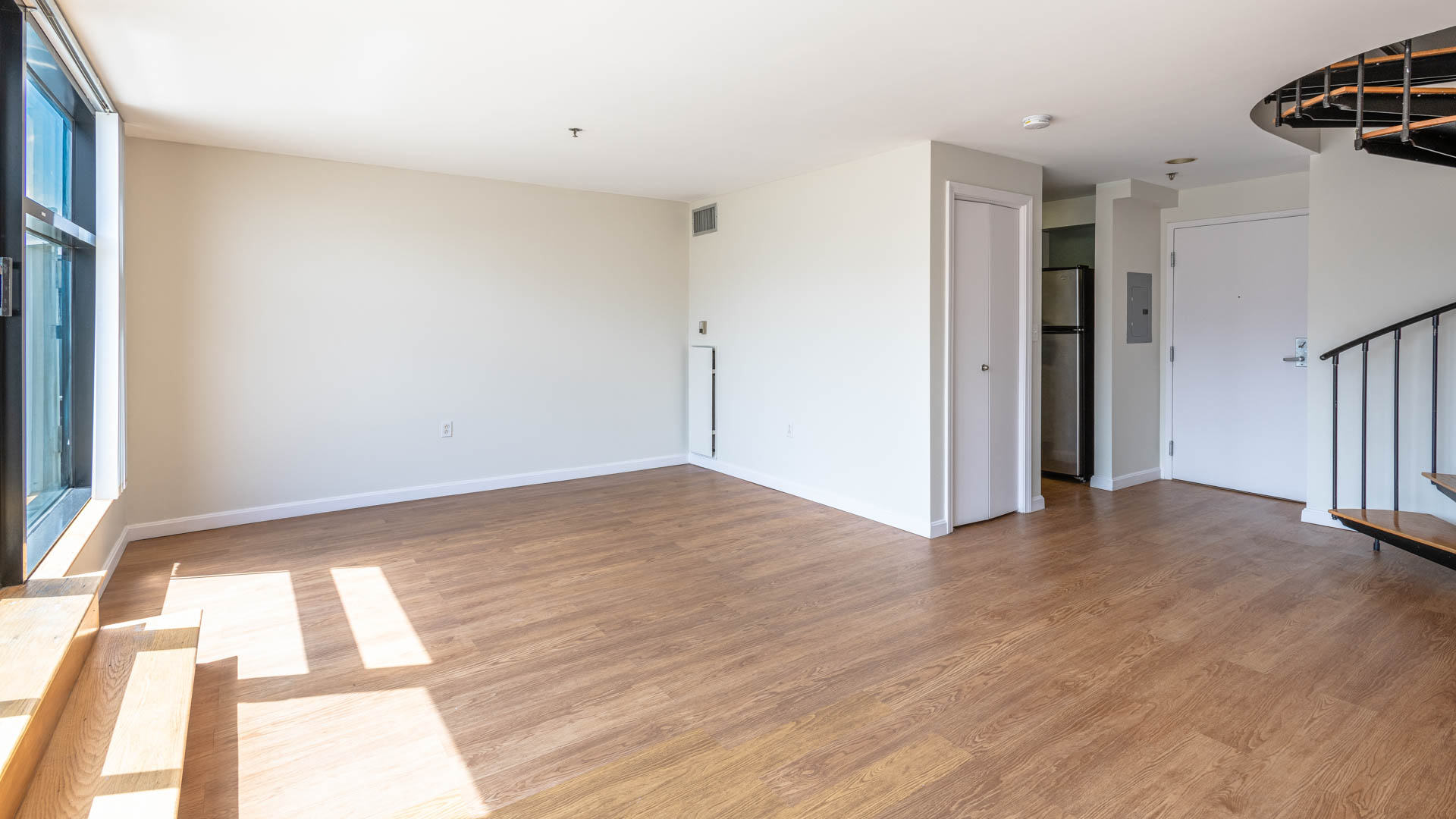 Lofts at Kendall Square Apartments 5 of 11