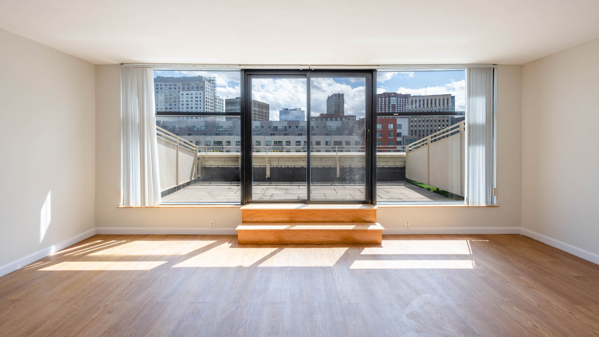 Lofts at Kendall Square Apartments 6 of 11