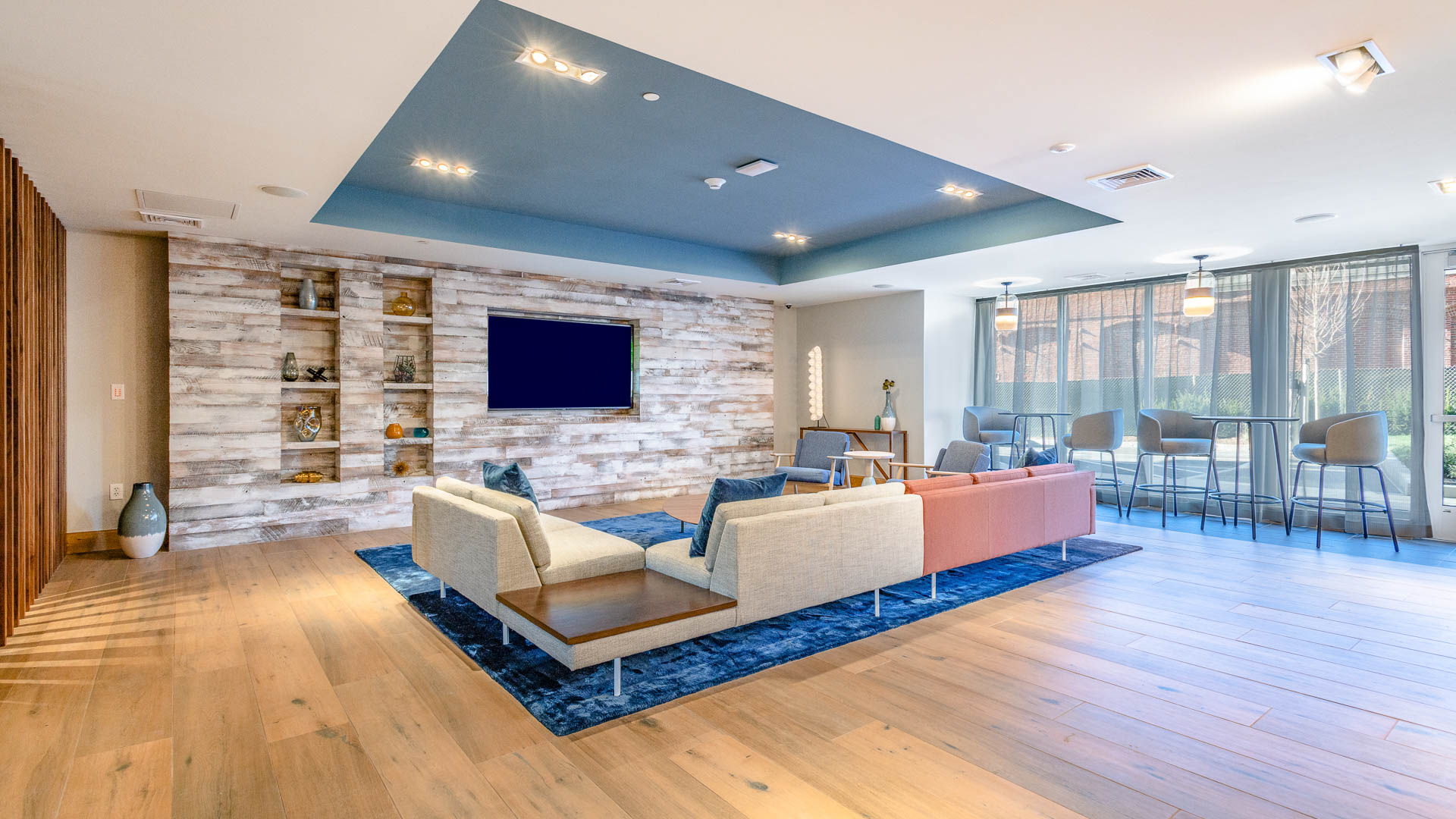 Lounge at Lofts at Kendall Square Apartments (2 of 7)