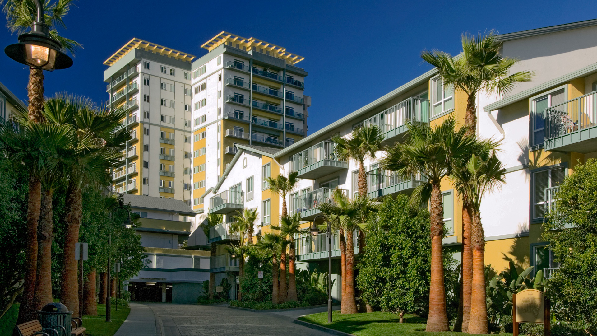 Marina 41 Apartments 2 of 12