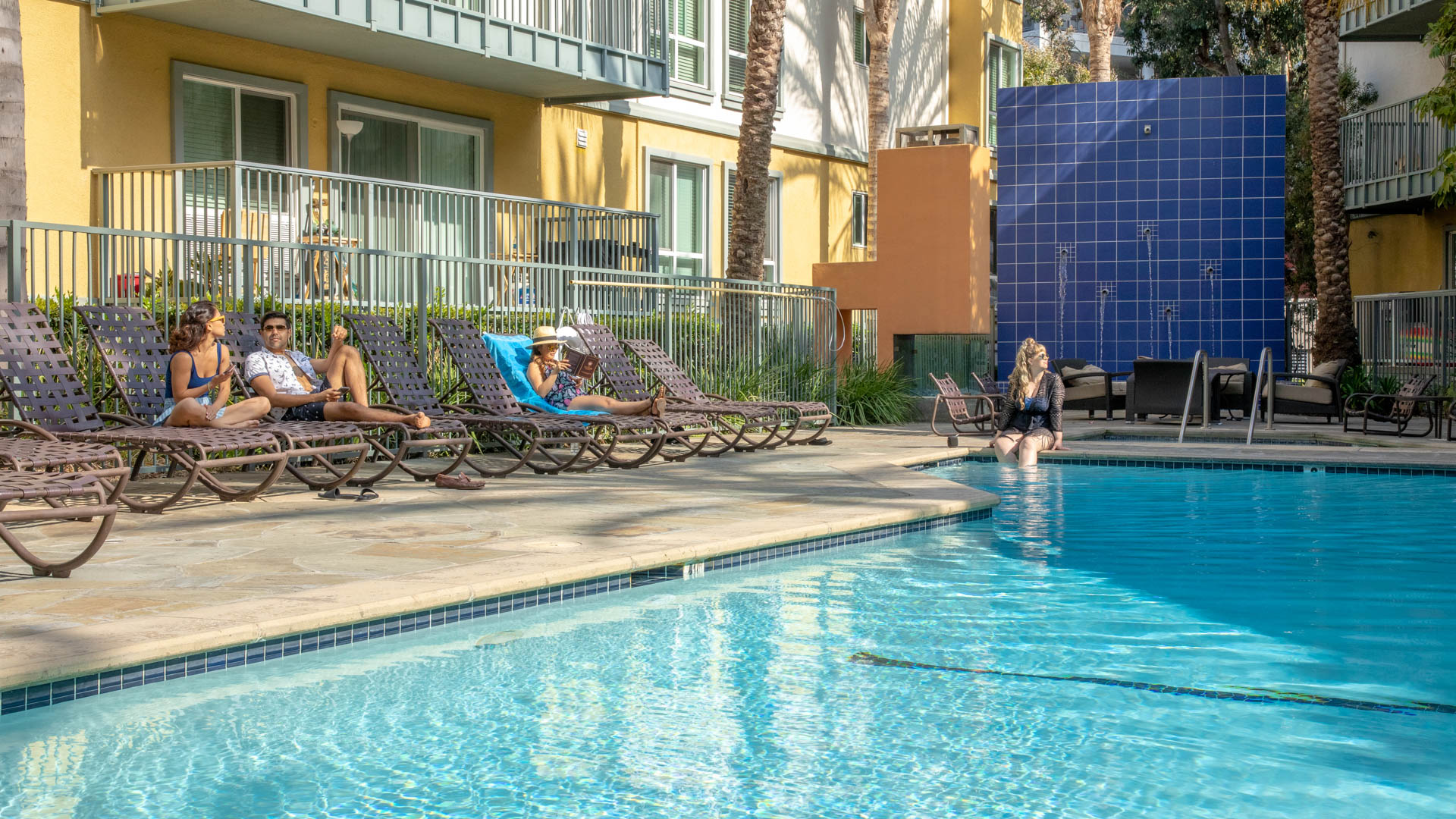 Pool at Marina 41 Apartments (1 of 3)