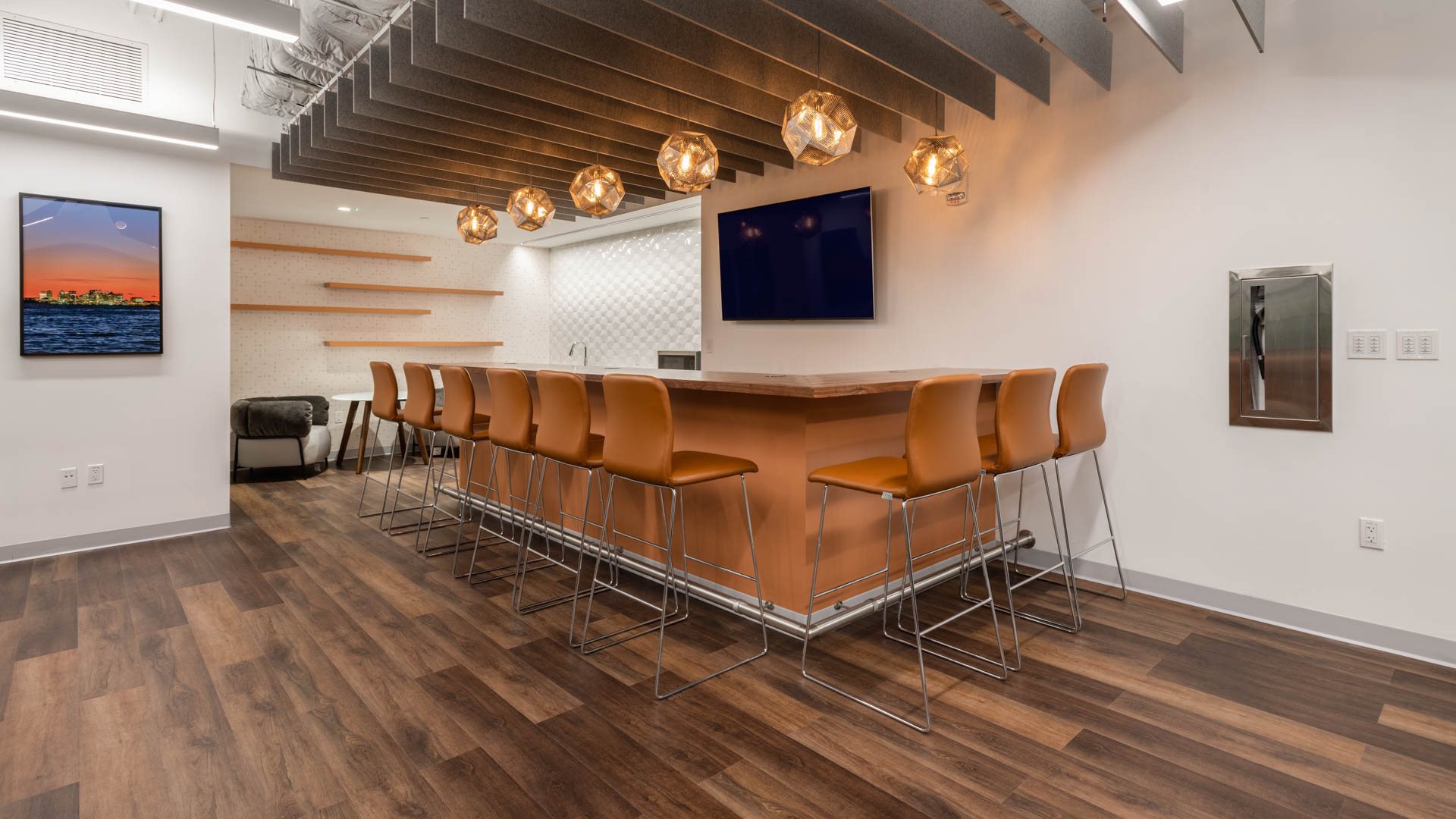 Work space at 660 Washington Apartments (2 of 4)