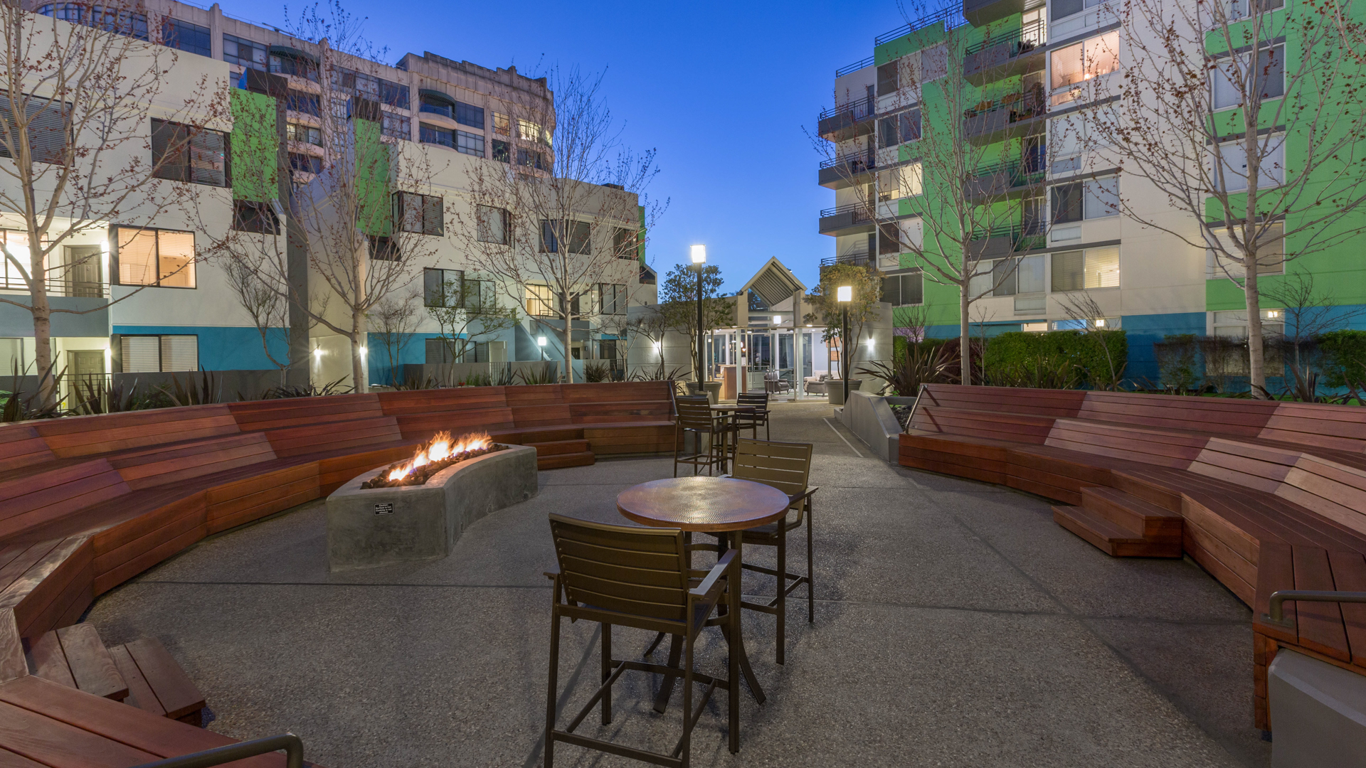 Courtyard at SoMa Square Apartments (2 of 4)