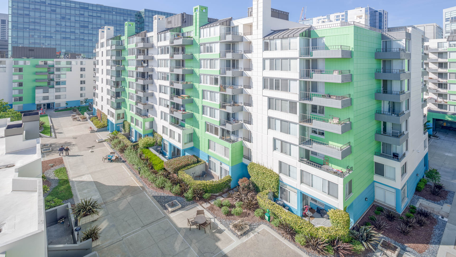 SoMa Square Apartments 2 of 12