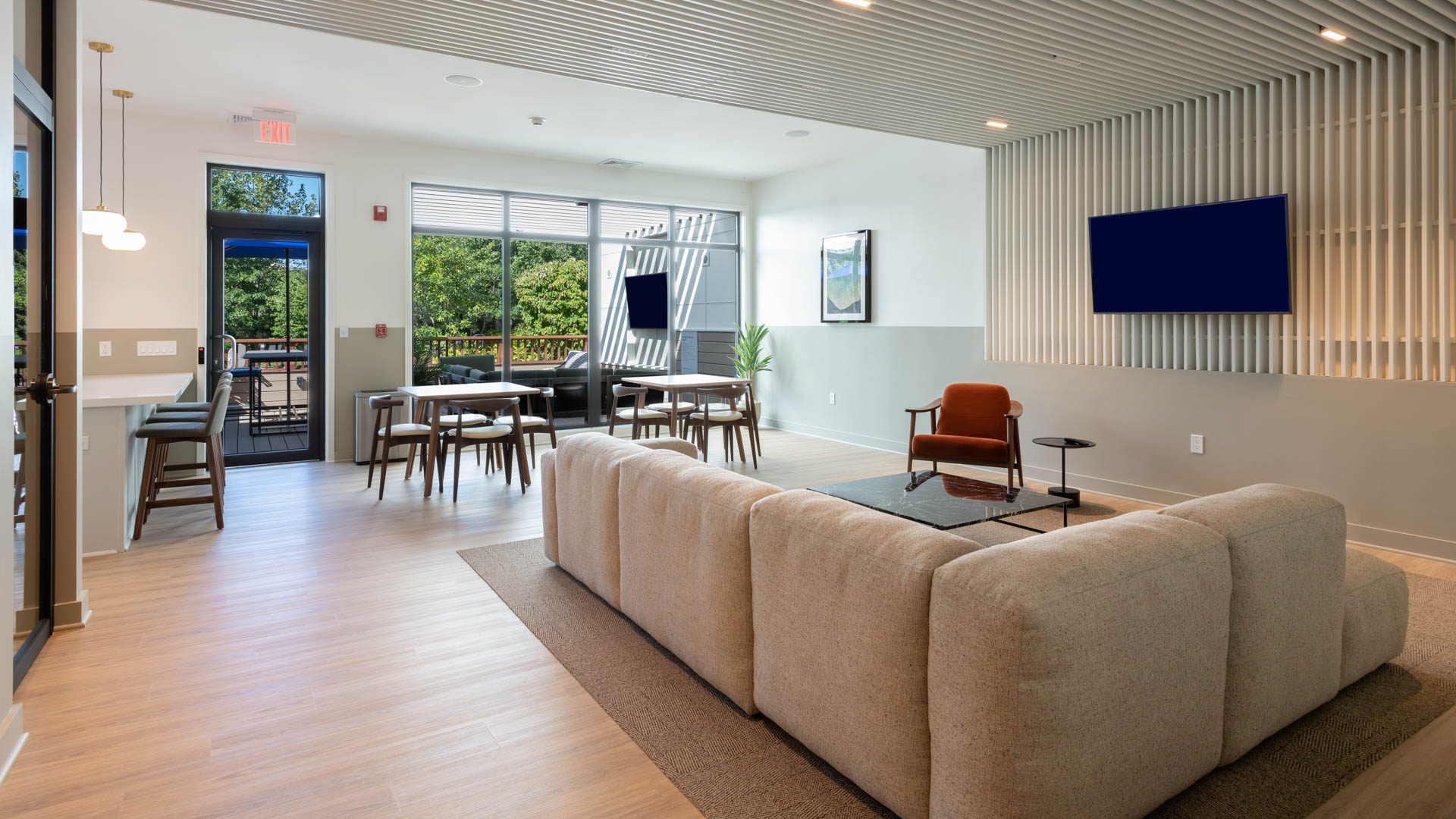 Lounge at Quarry Hills Apartments (1 of 3)