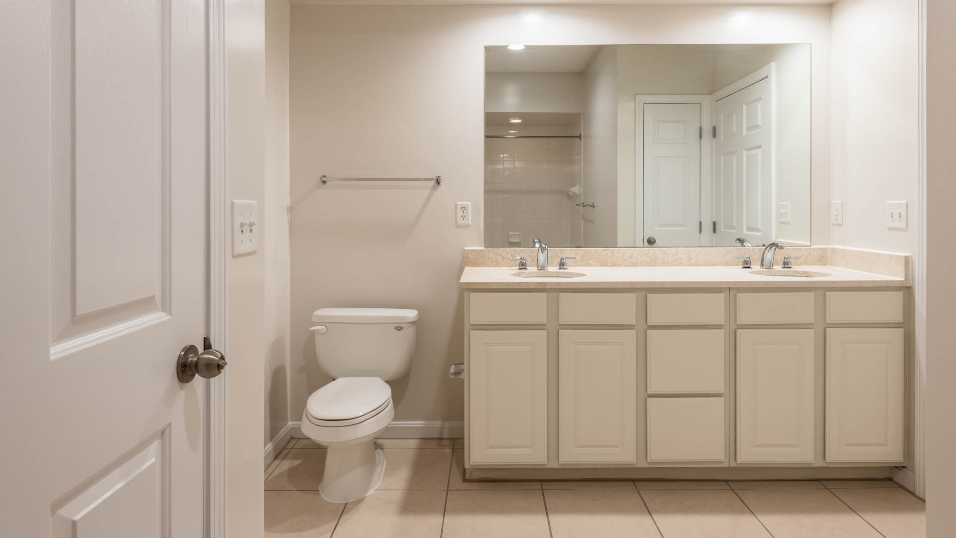 Quarry Hills Apartments 6 of 11