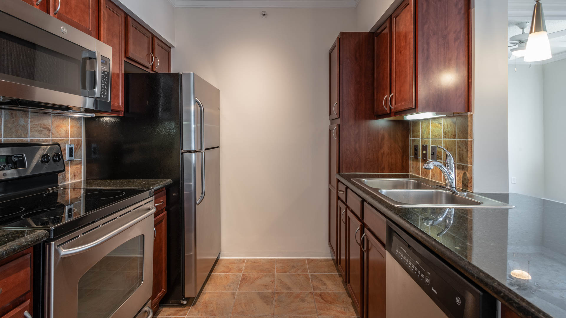Quarry Hills Apartments 5 of 12
