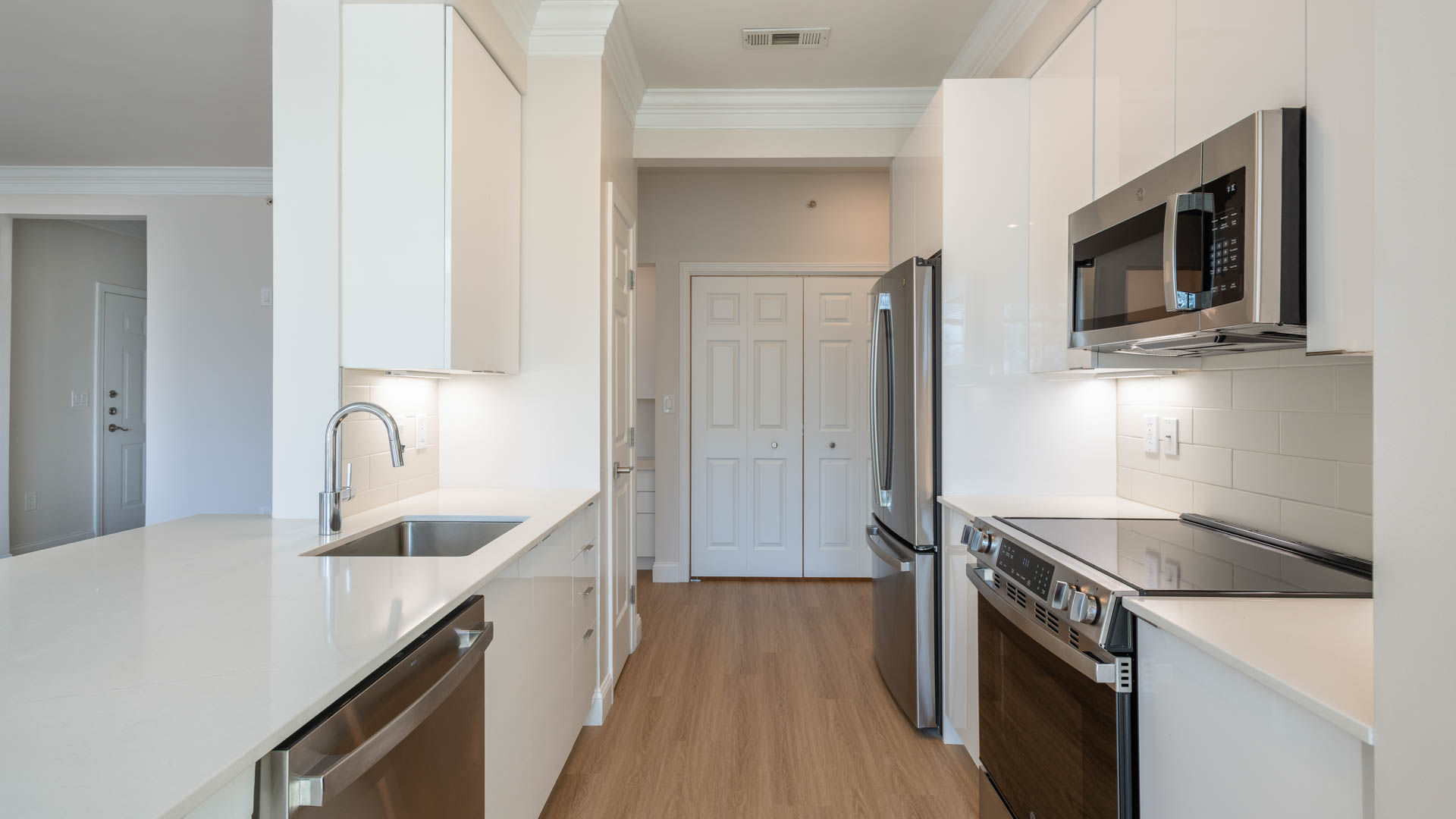 Quarry Hills Apartments 4 of 12