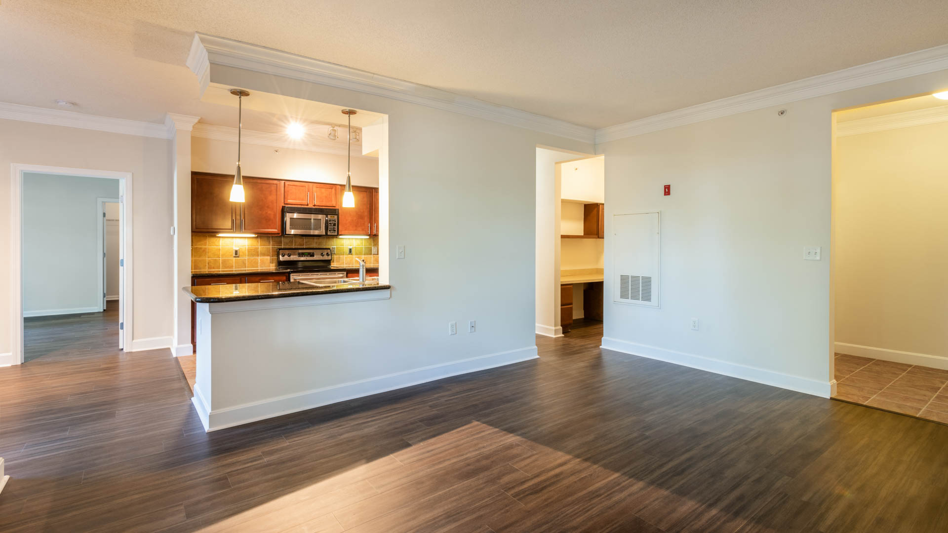 Quarry Hills Apartments 3 of 8
