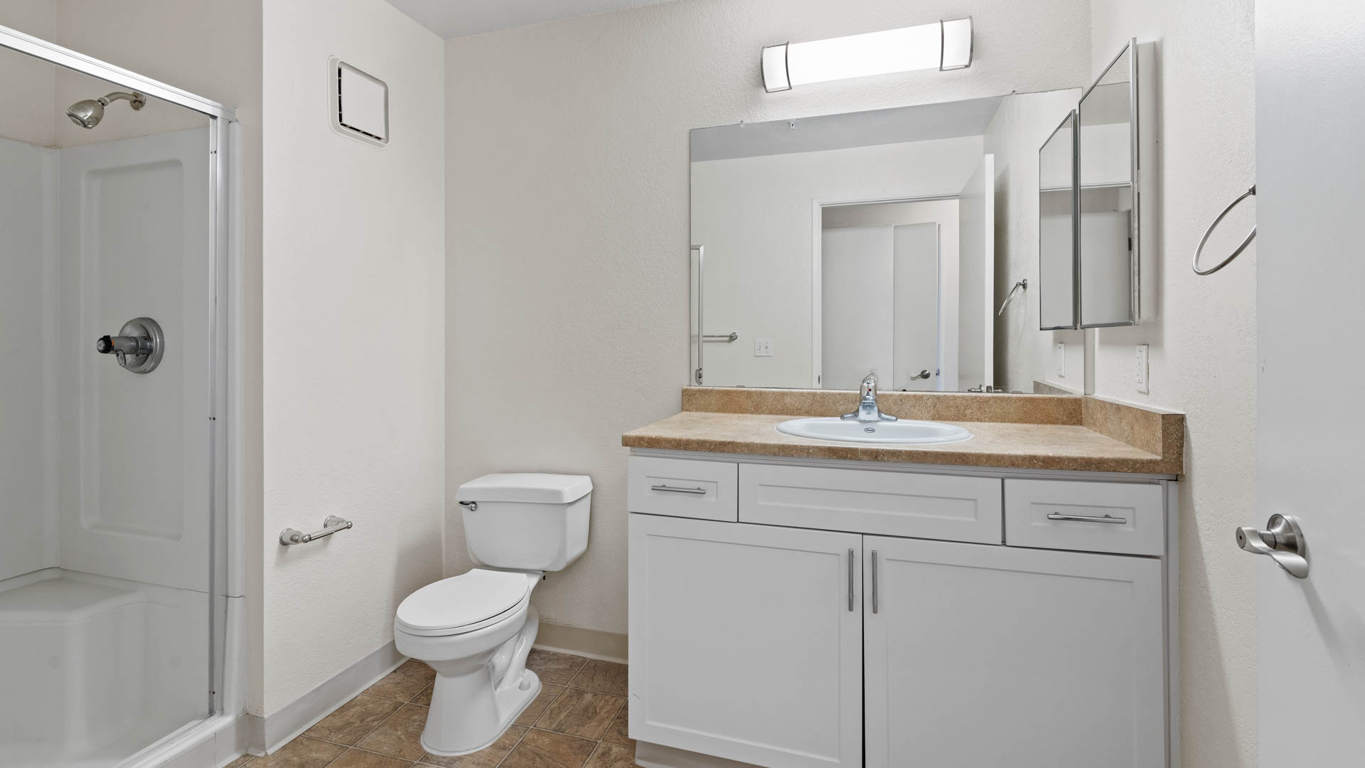 Artistry Emeryville Apartments 11 of 12