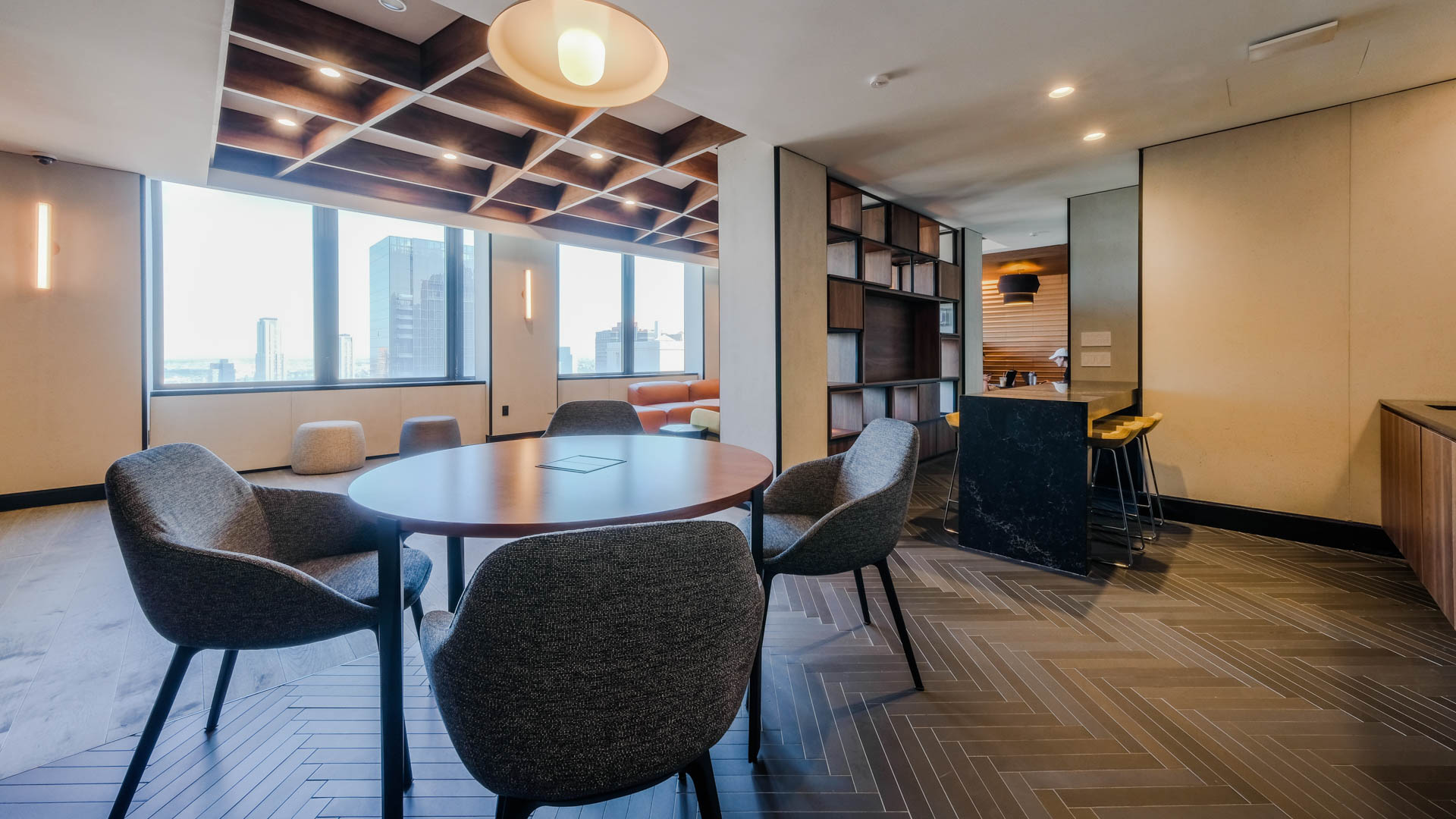 Lounge at Murray Hill Tower Apartments (2 of 4)