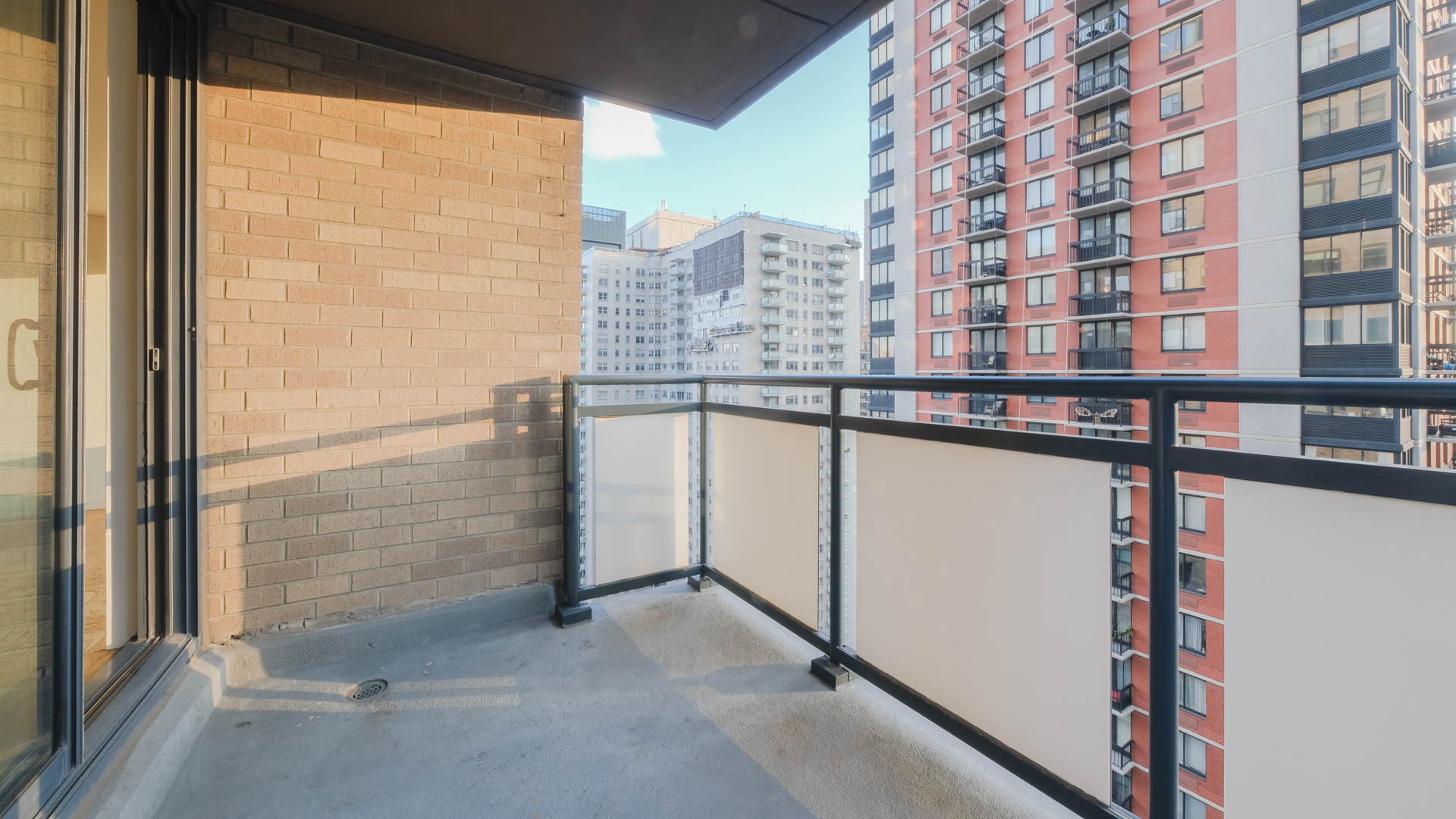 Murray Hill Tower Apartments 1 of 9