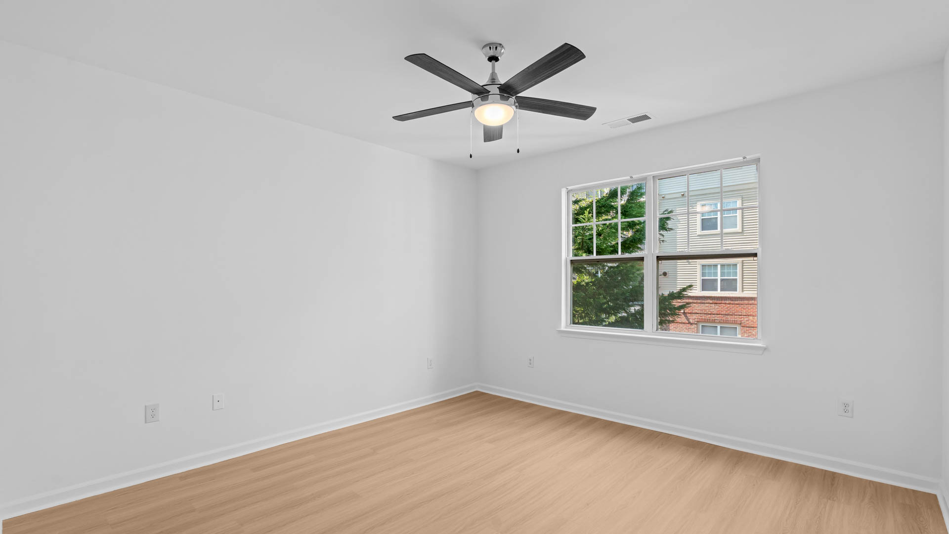 Fairchase Apartments 3 of 8