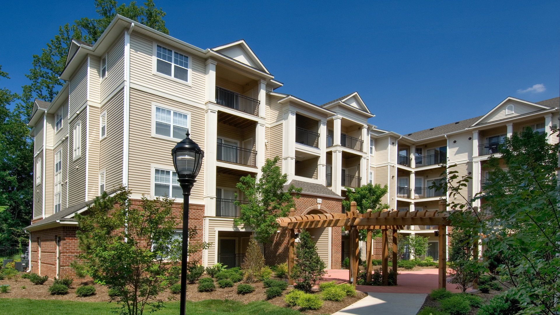 Fairchase Apartments 3 of 12