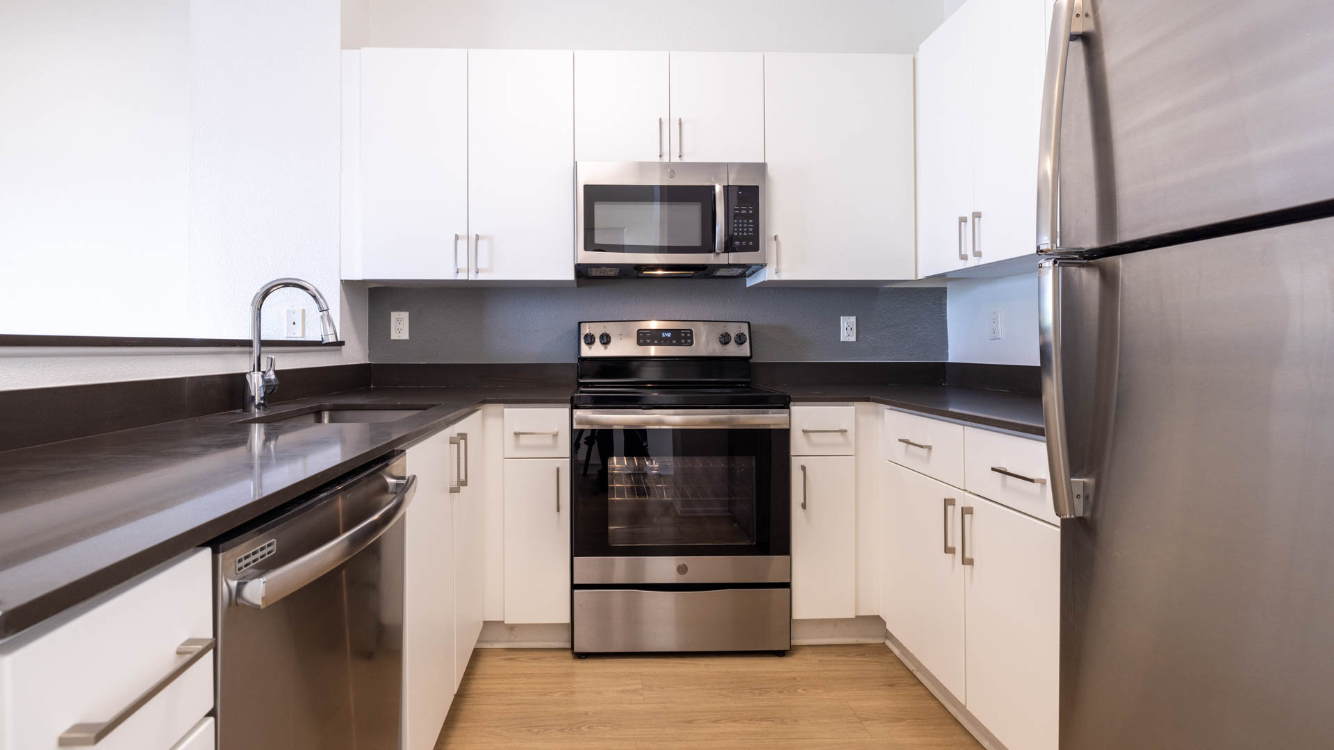 Prado Apartments 7 of 12