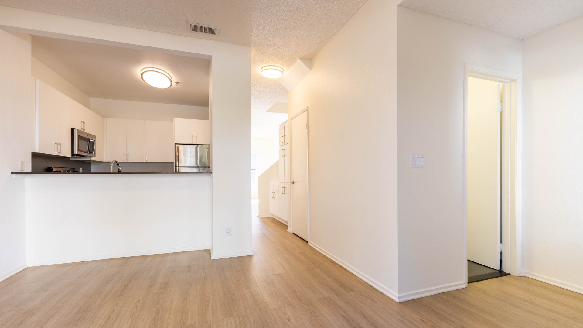 Prado Apartments 8 of 12