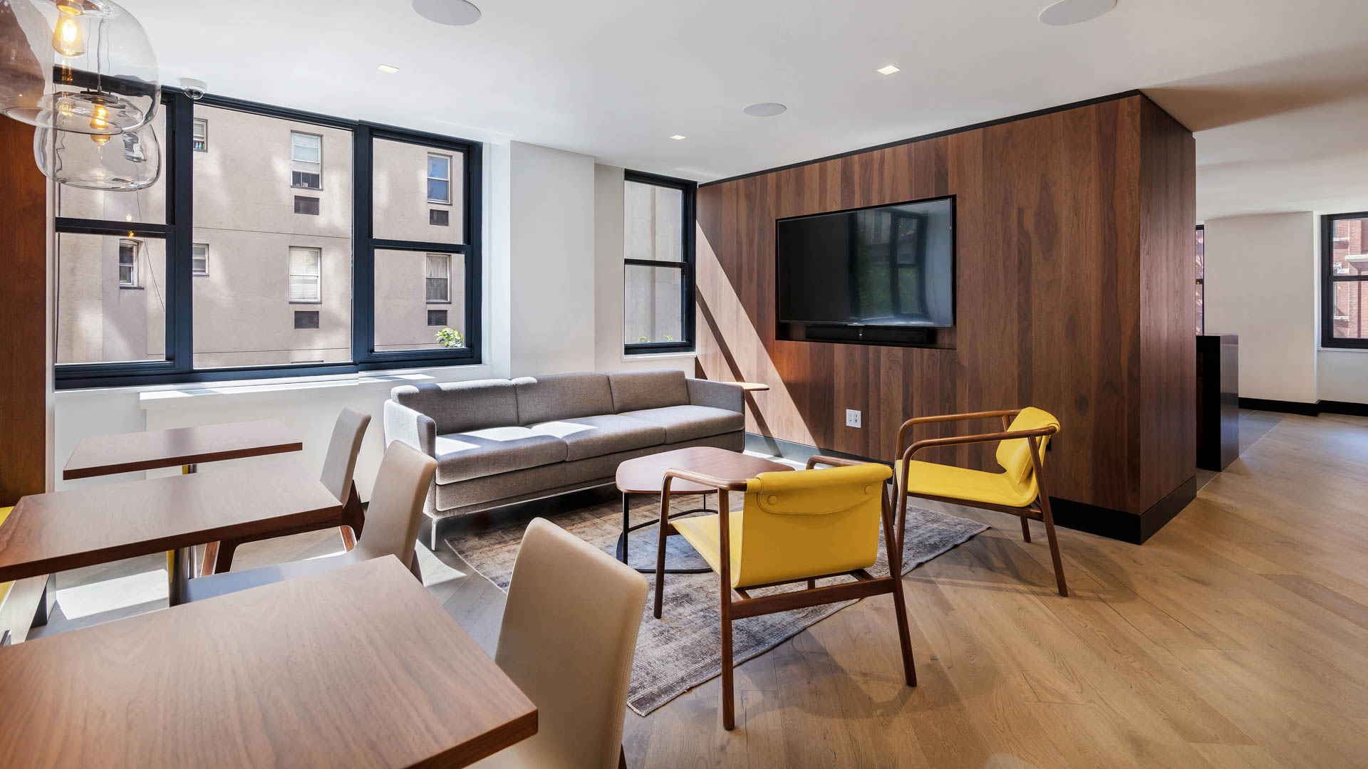 Lounge at 303 East 83rd Apartments (3 of 4)