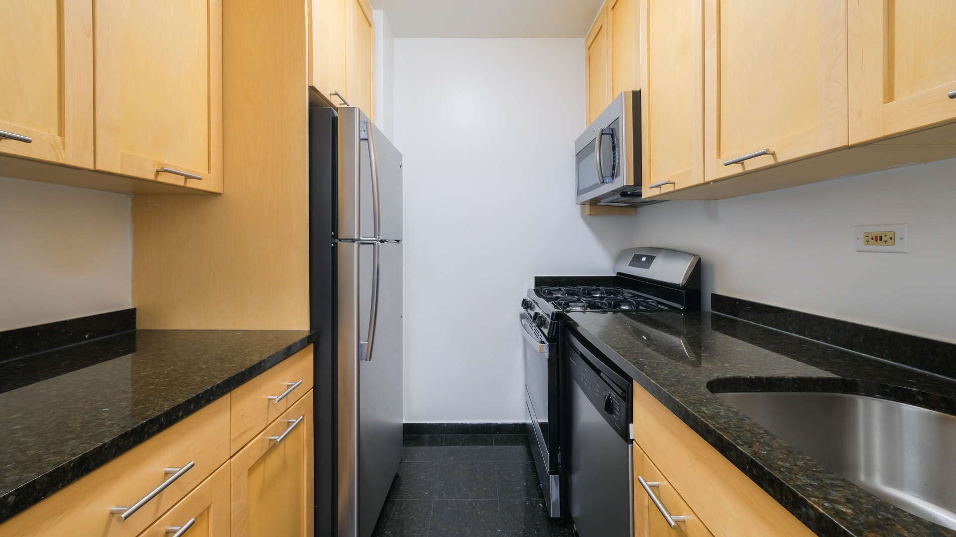 303 East 83rd Apartments 4 of 12