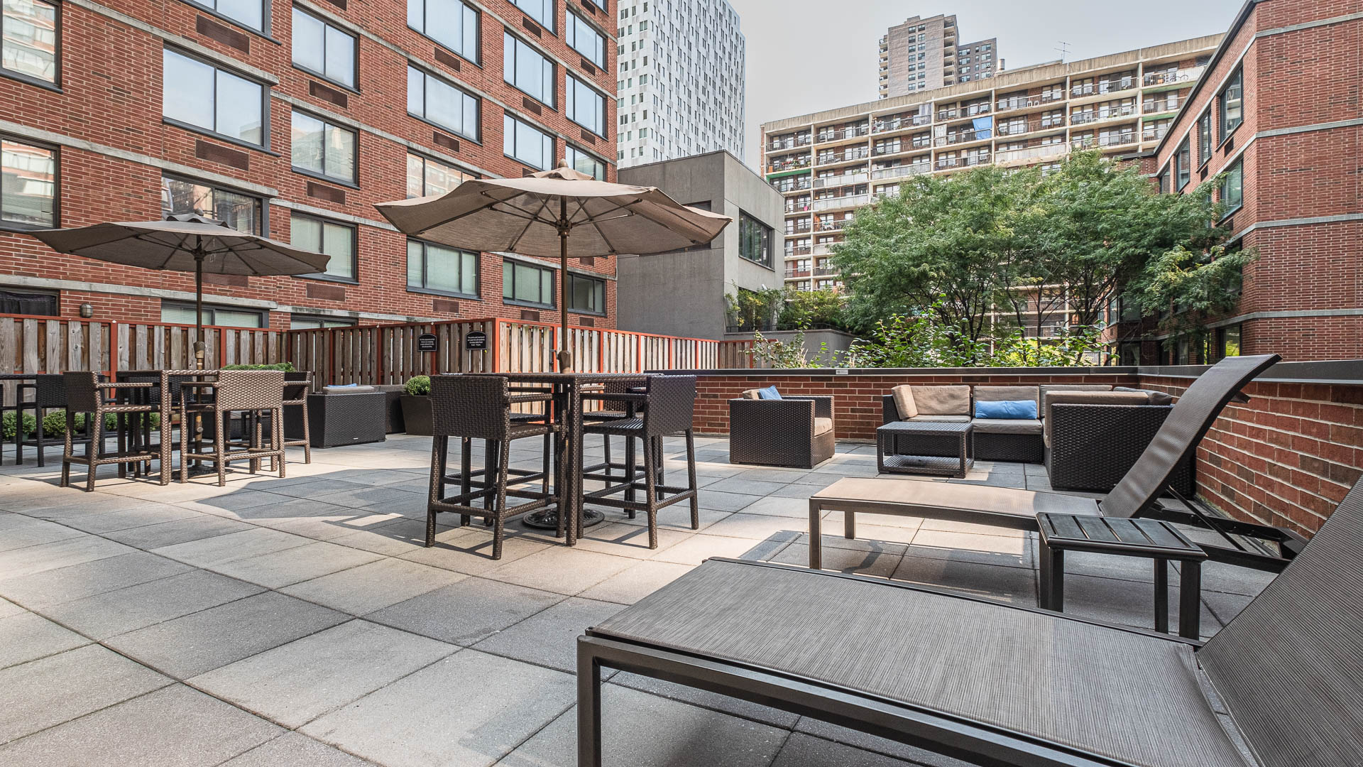 Grill area at West 54th Apartments (5 of 5)