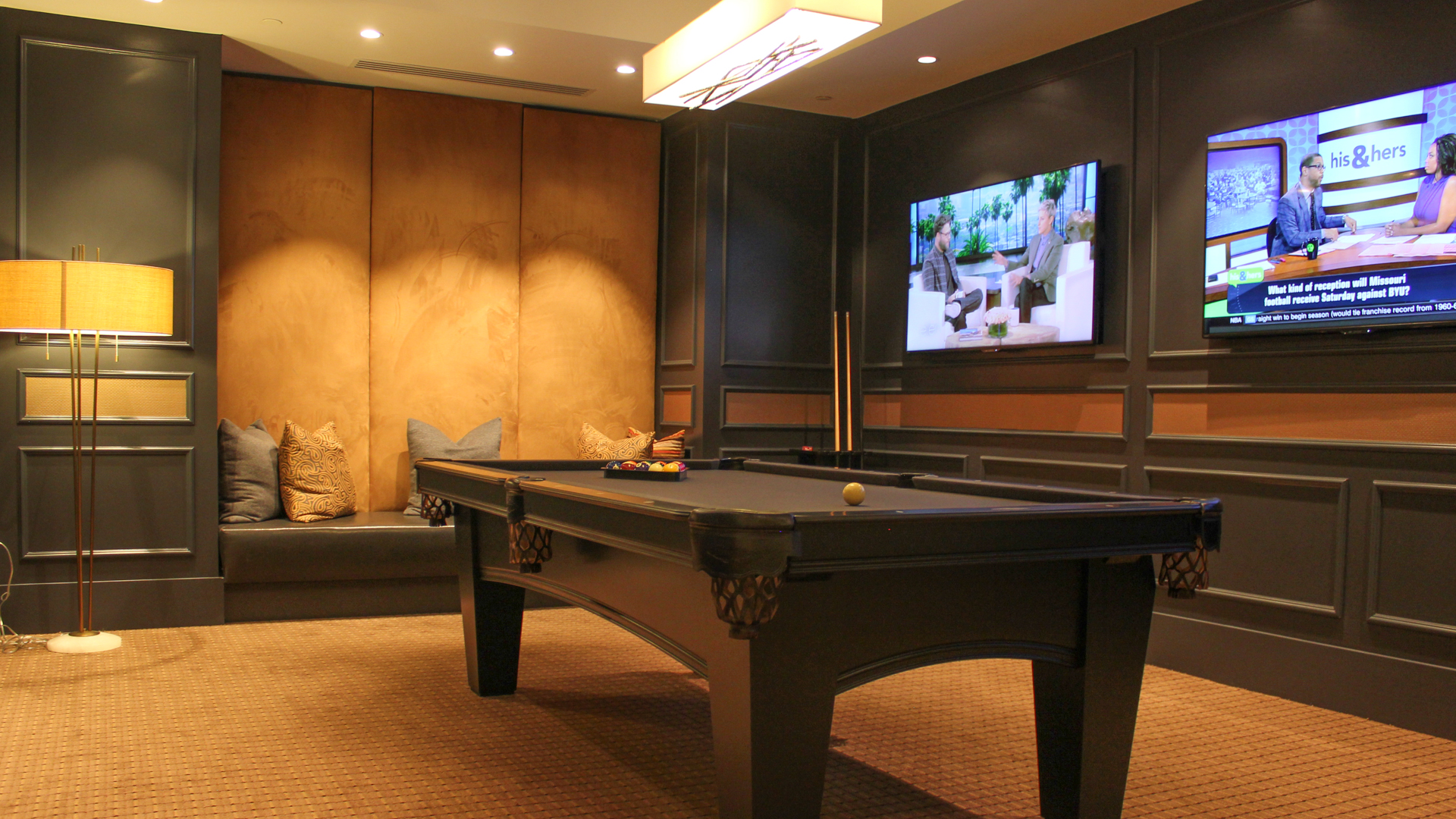 Game room at Crystal Place Apartments (1 of 2)