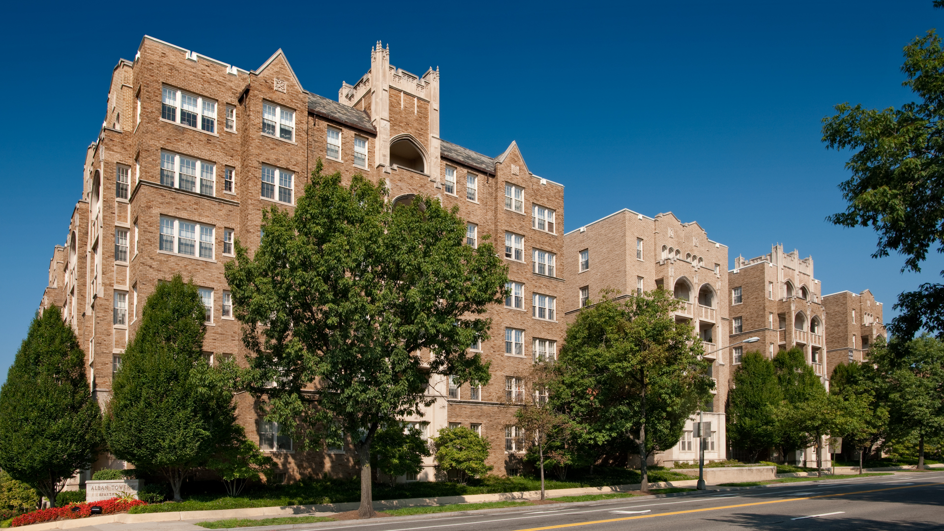 Alban Towers Apartments 2 of 12