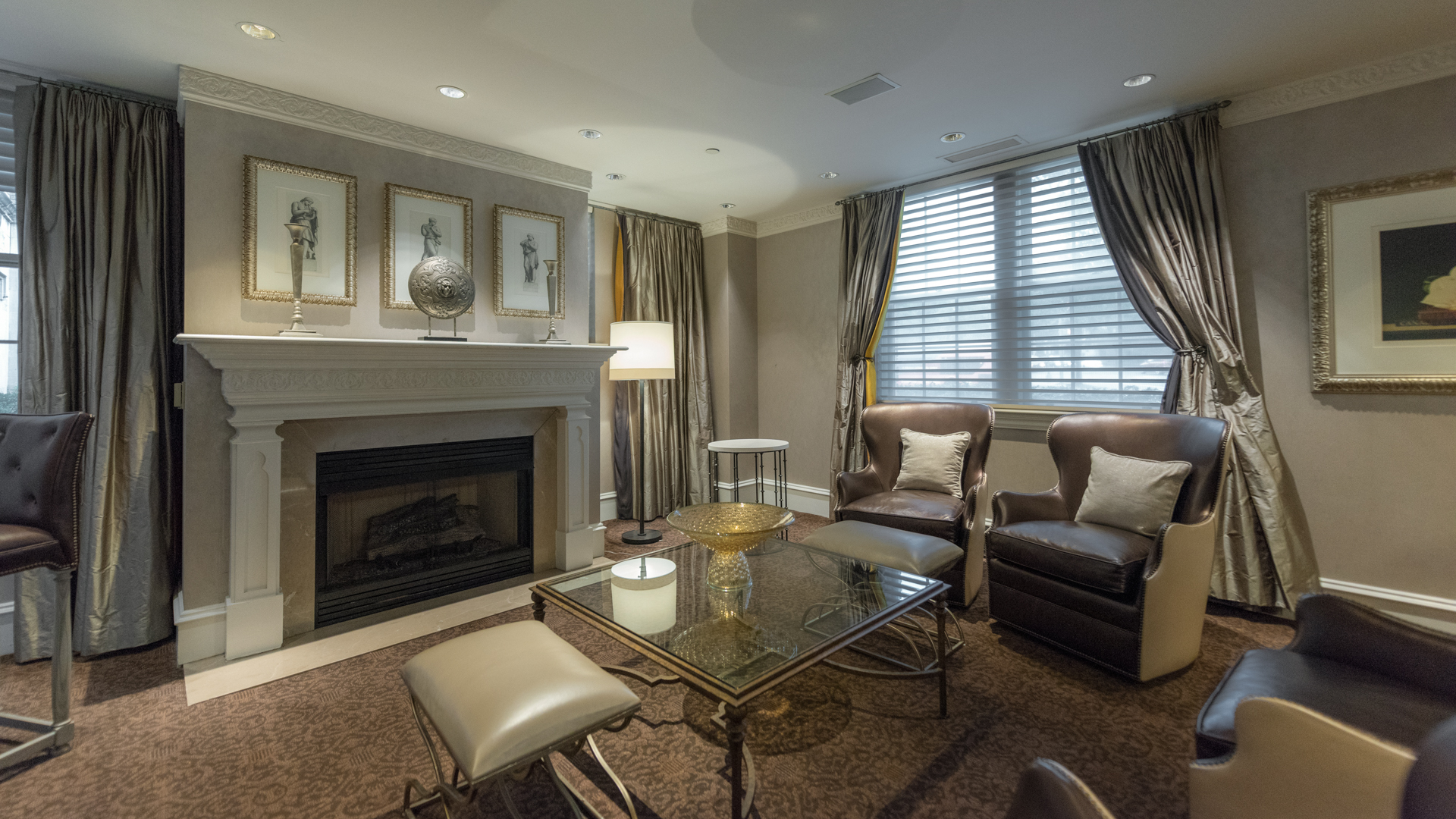 Lounge at Alban Towers Apartments (1 of 4)