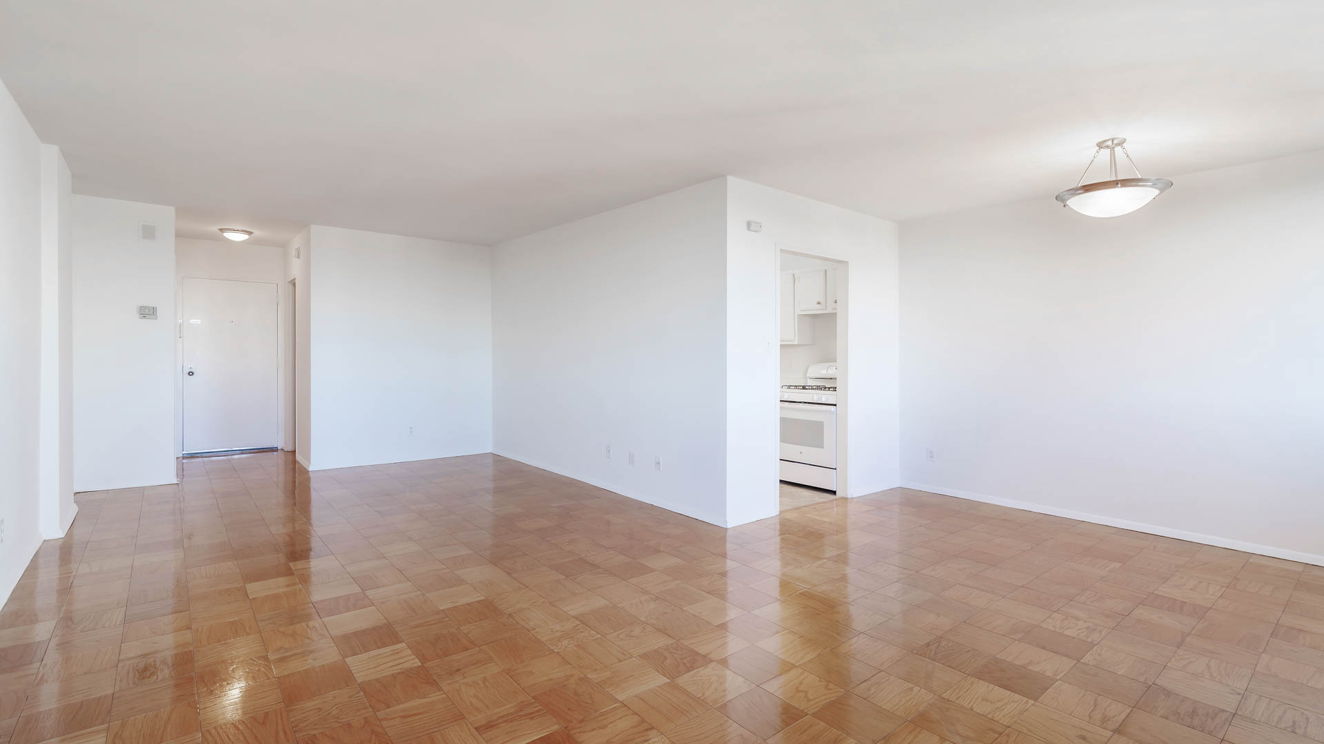 3003 Van Ness Apartments 3 of 4